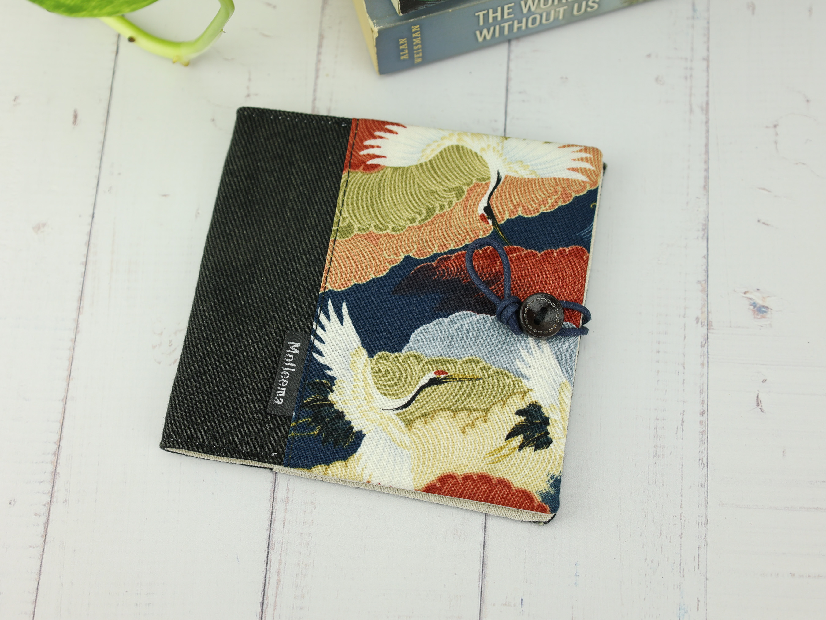 Tsuru Crane Pad Holder – Japanese Elegant Pouch with Flying Bird Pattern and Cotton Canvas Lining