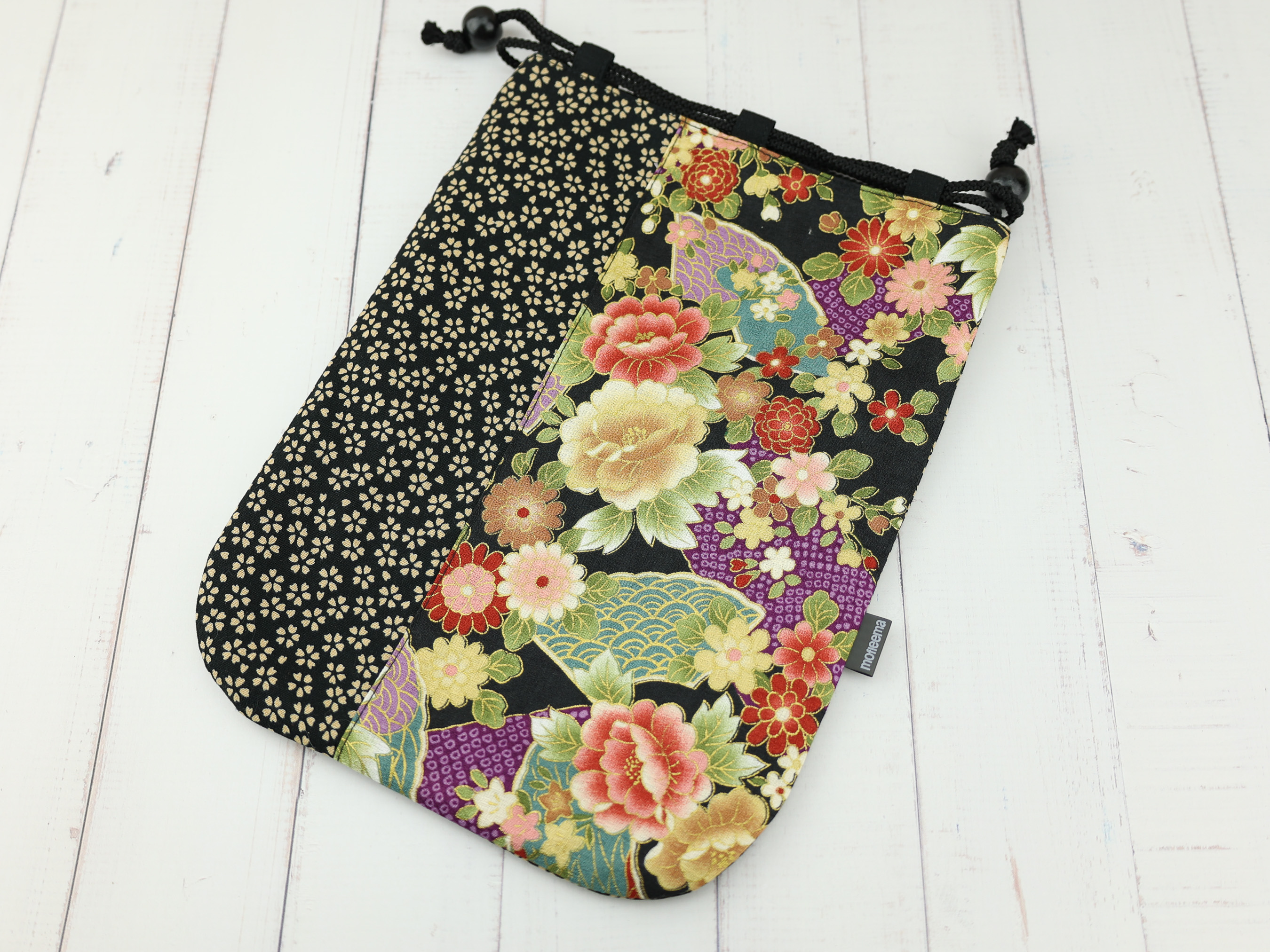 Handmade two-tone Japanese drawstring pouch with peony print cotton fabric