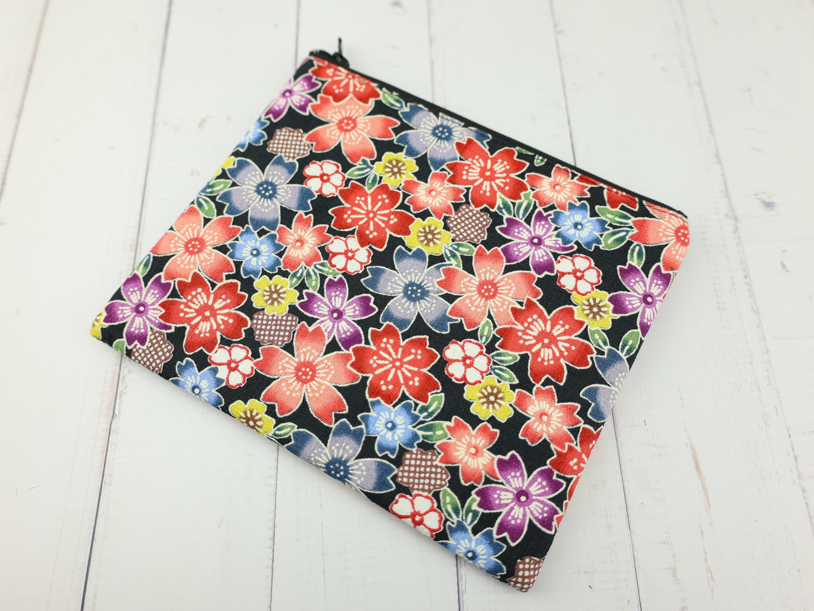 Black Sakura Flower Pouch – Colorful Japanese Zipper Bag with Cherry Blossom & Ume Motifs