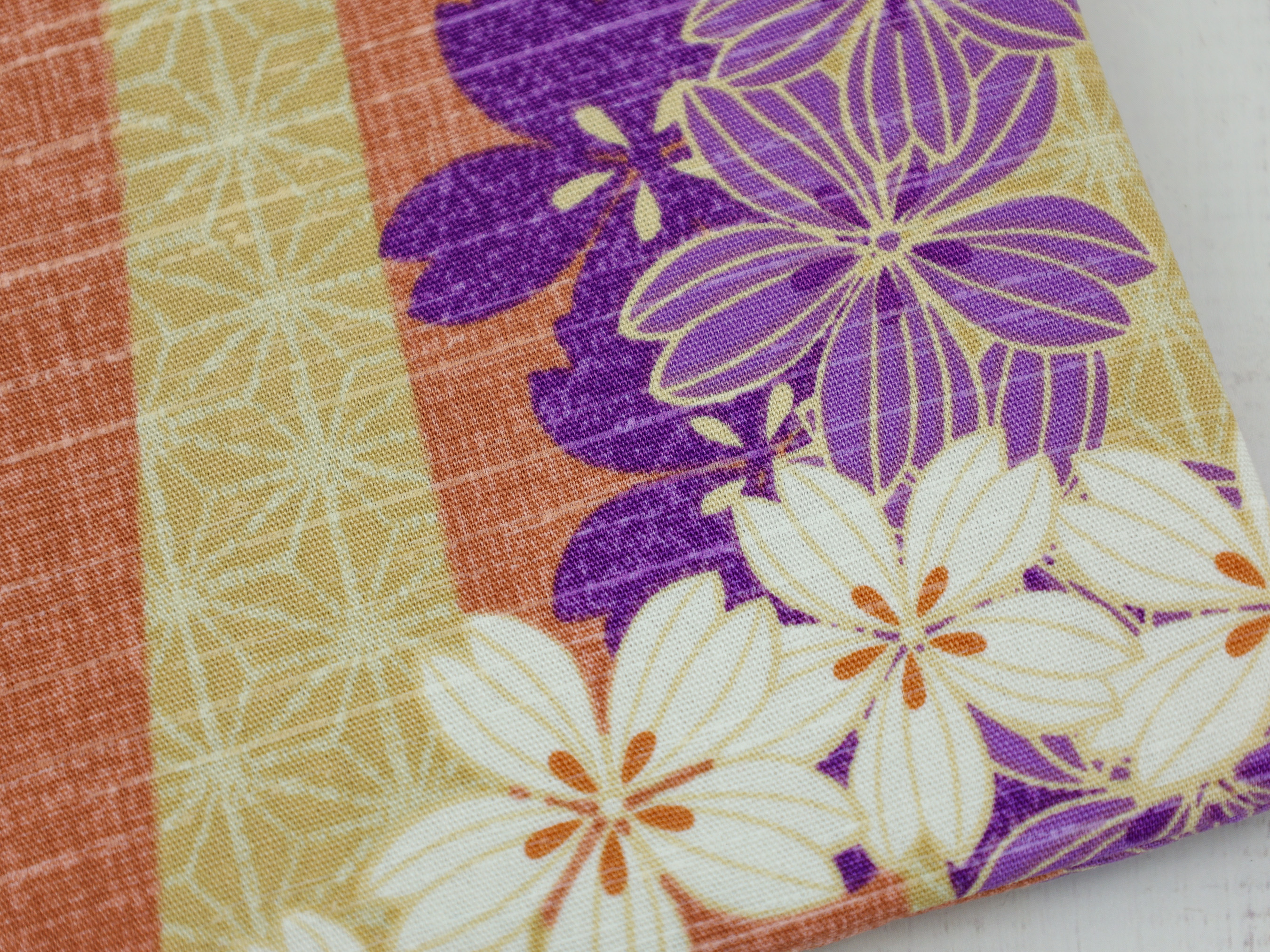 Cosmos Flower Zipper Pouch – Japanese Beige Bag with Asanoha Pattern and Purple Fall Florals