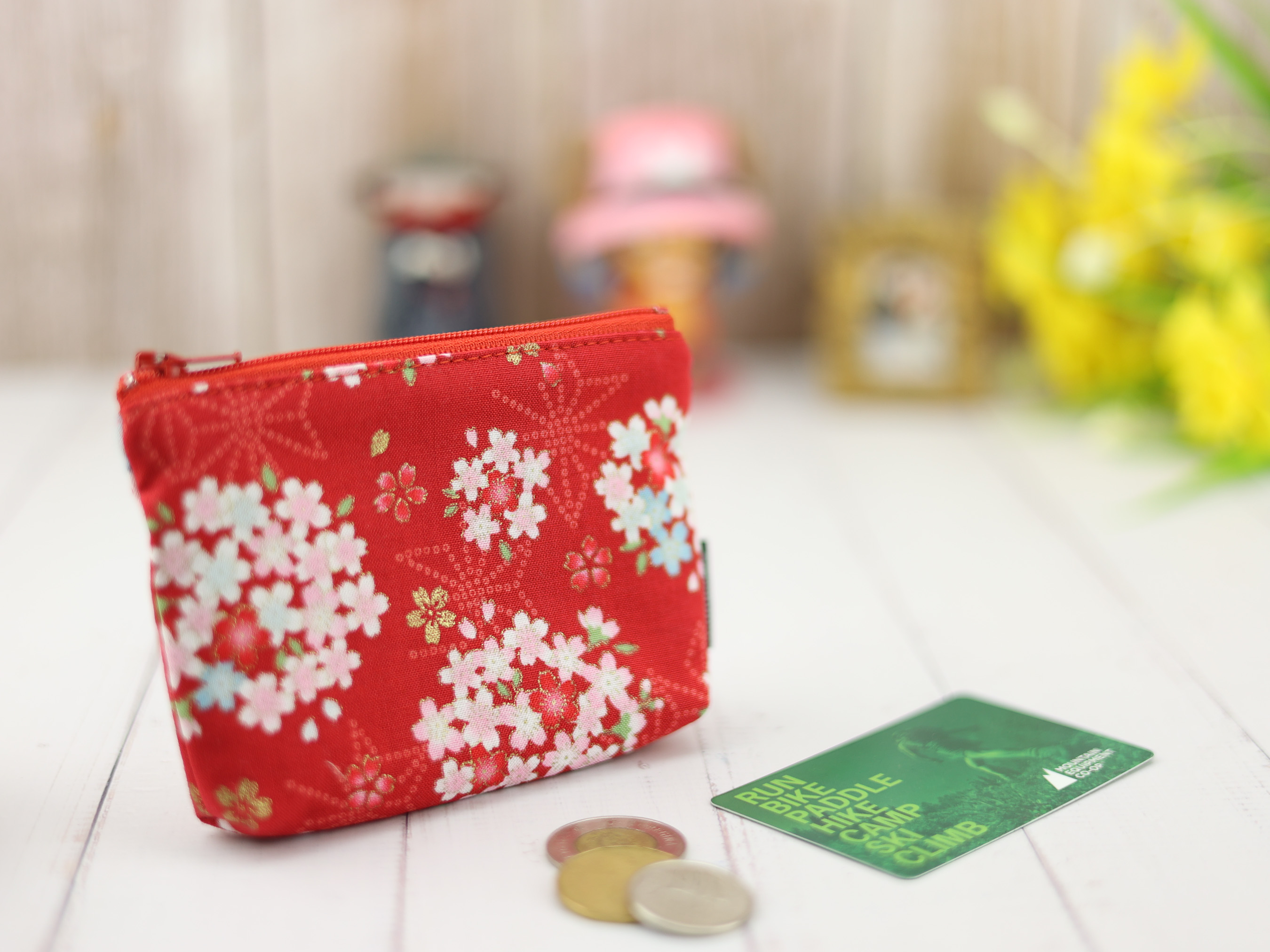 Red Sakura Coin Purse – Small Zipper Pouch with Floral Kimono Fabric