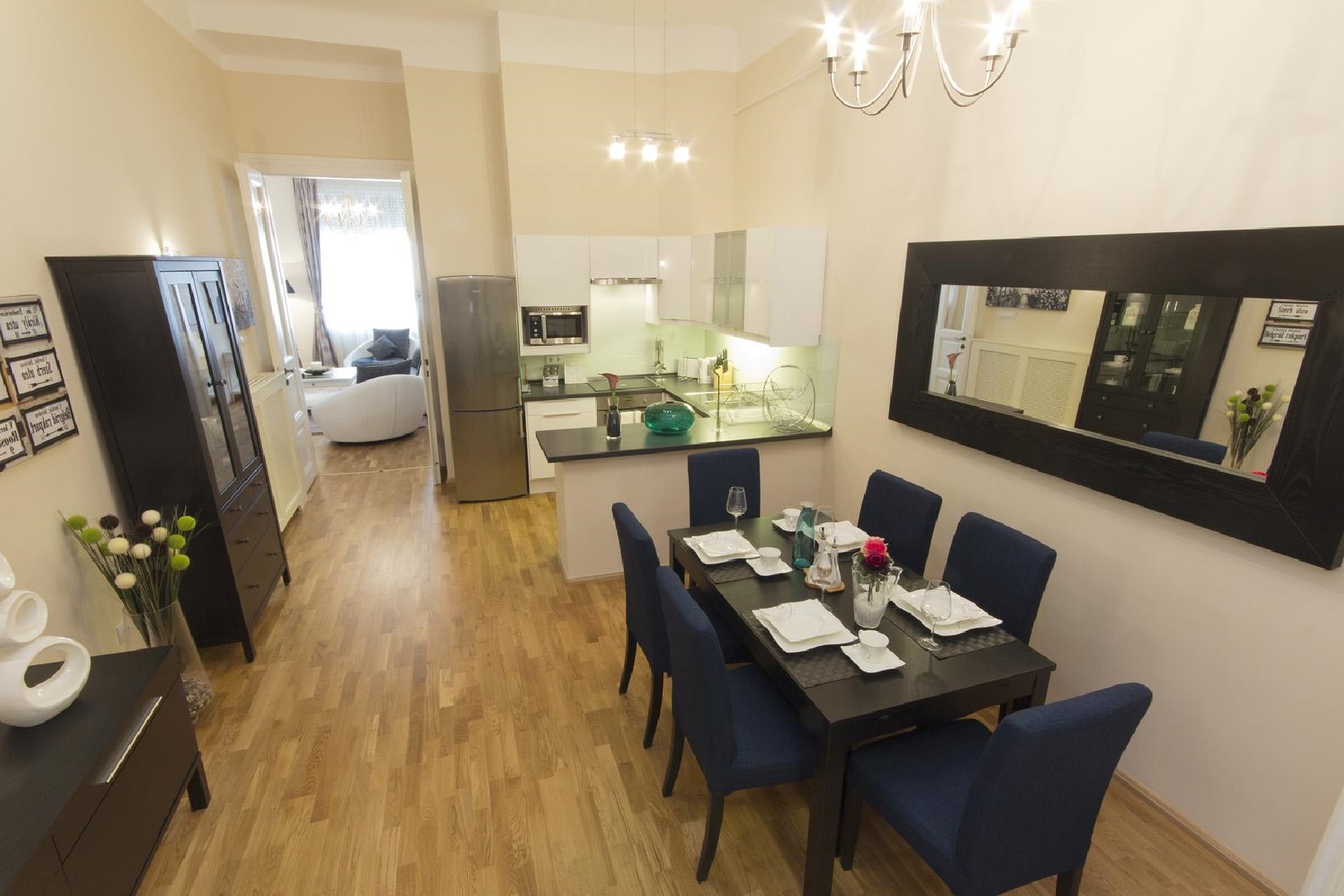 Apartamento moderno de 2 dormitorios en alquiler – Calle de Aviador Zorita, Tetuán, Madrid     !!! RESERVADO!!!