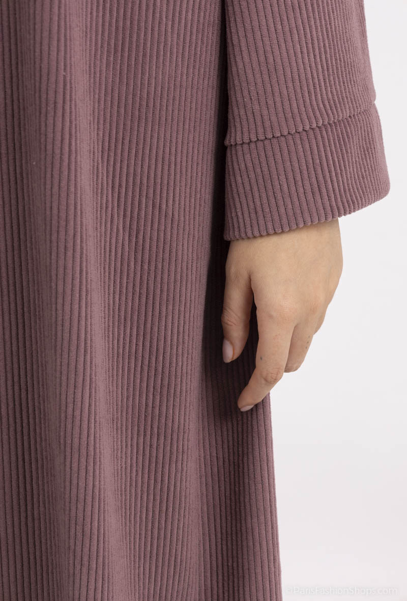 ABAYA VELOURS CÔTELÉ – “NOUR”