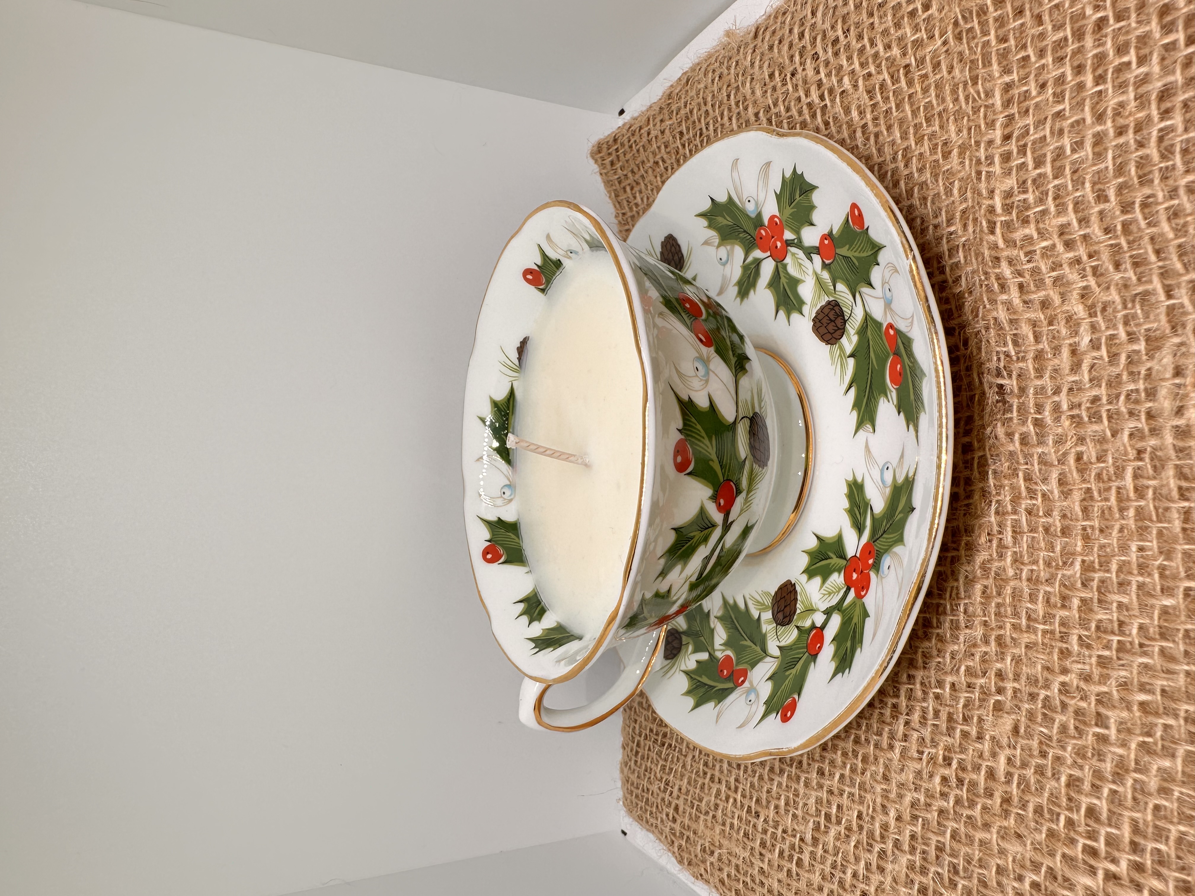 Abracadabra christmas candle