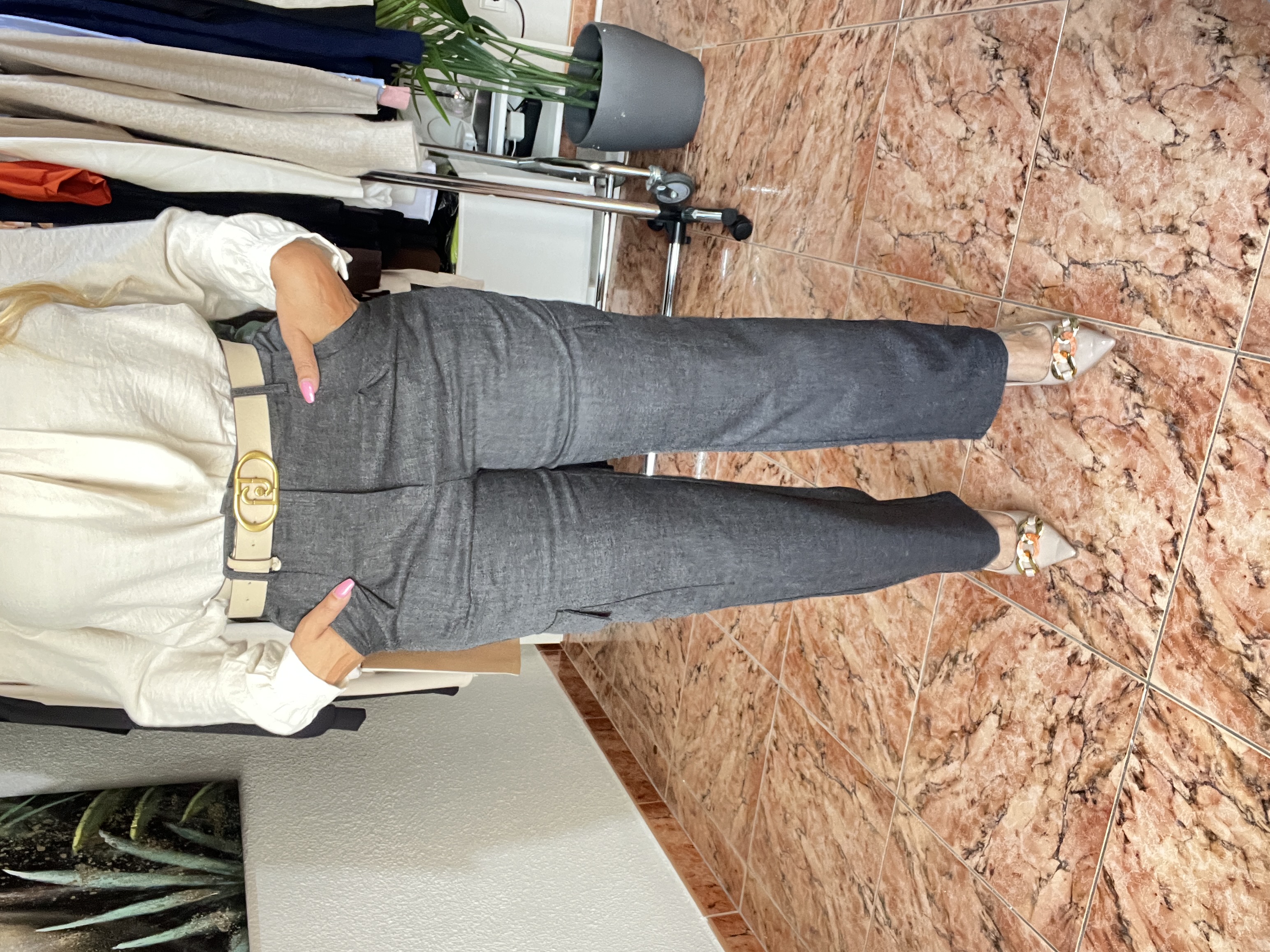 Pantalón gris de vestir