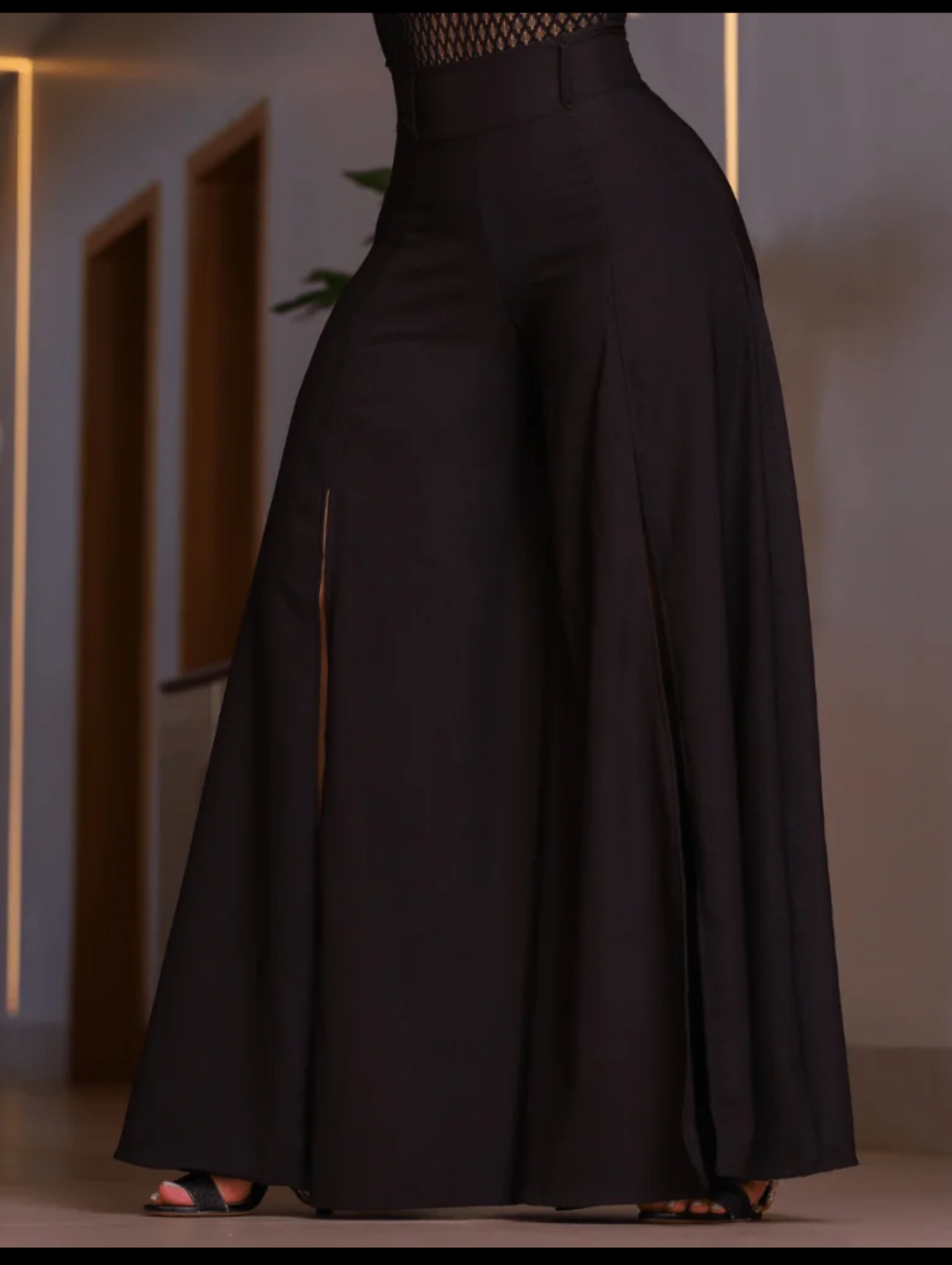 Pantalones palazzo negros