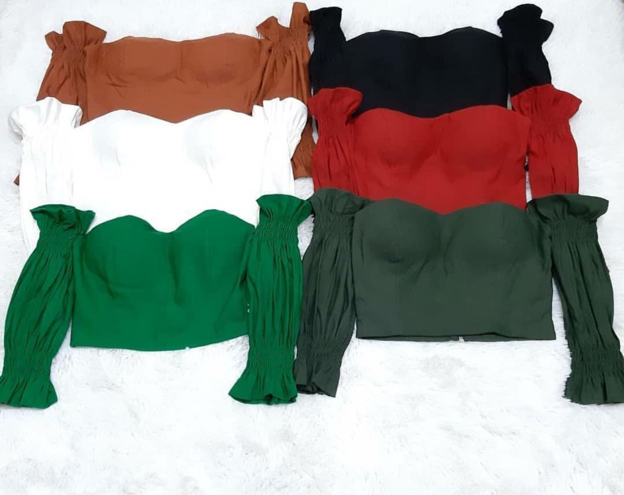 Blusas de manga larga en varios colores