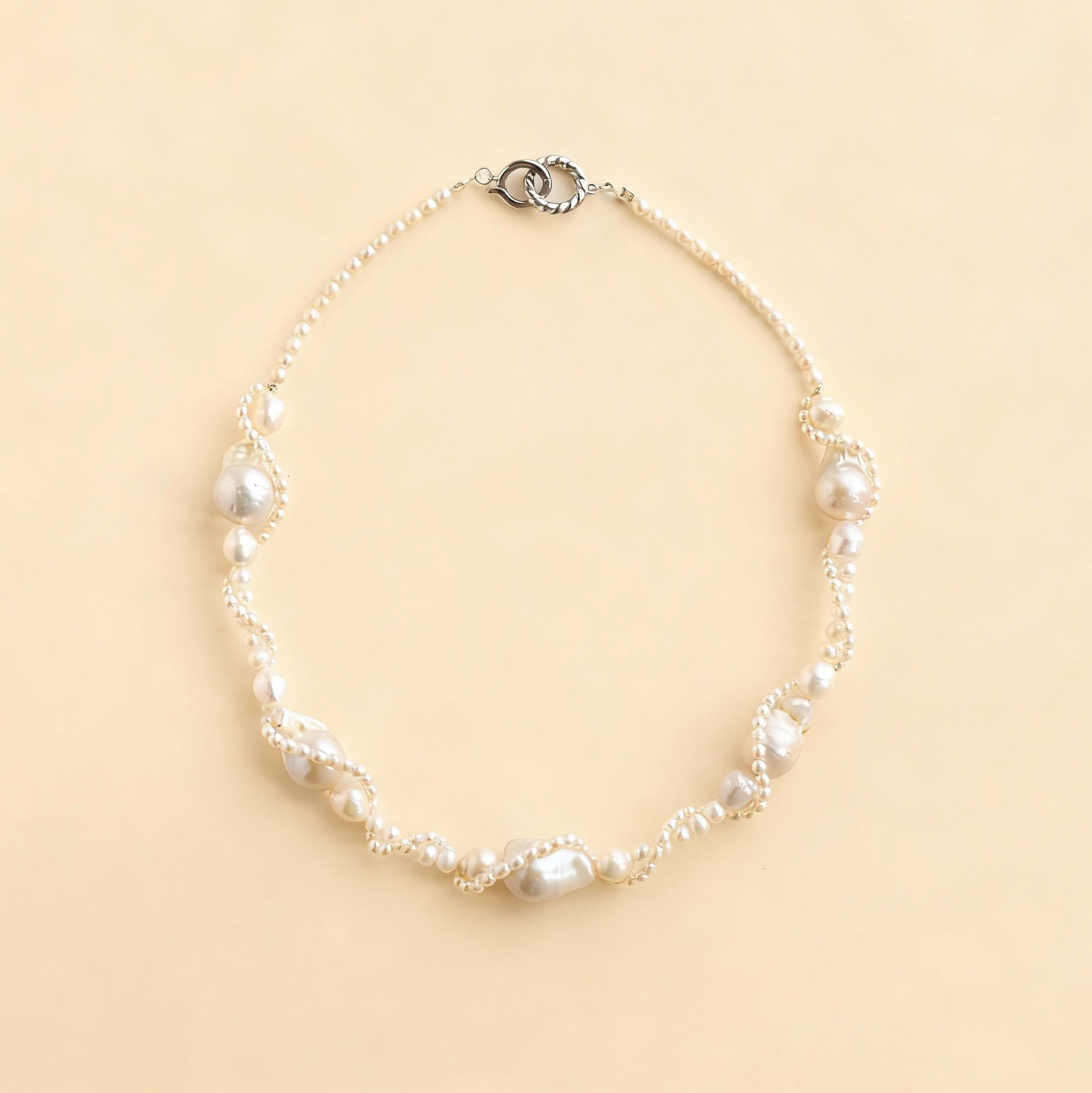 Baroque Pearl Twist Choker
