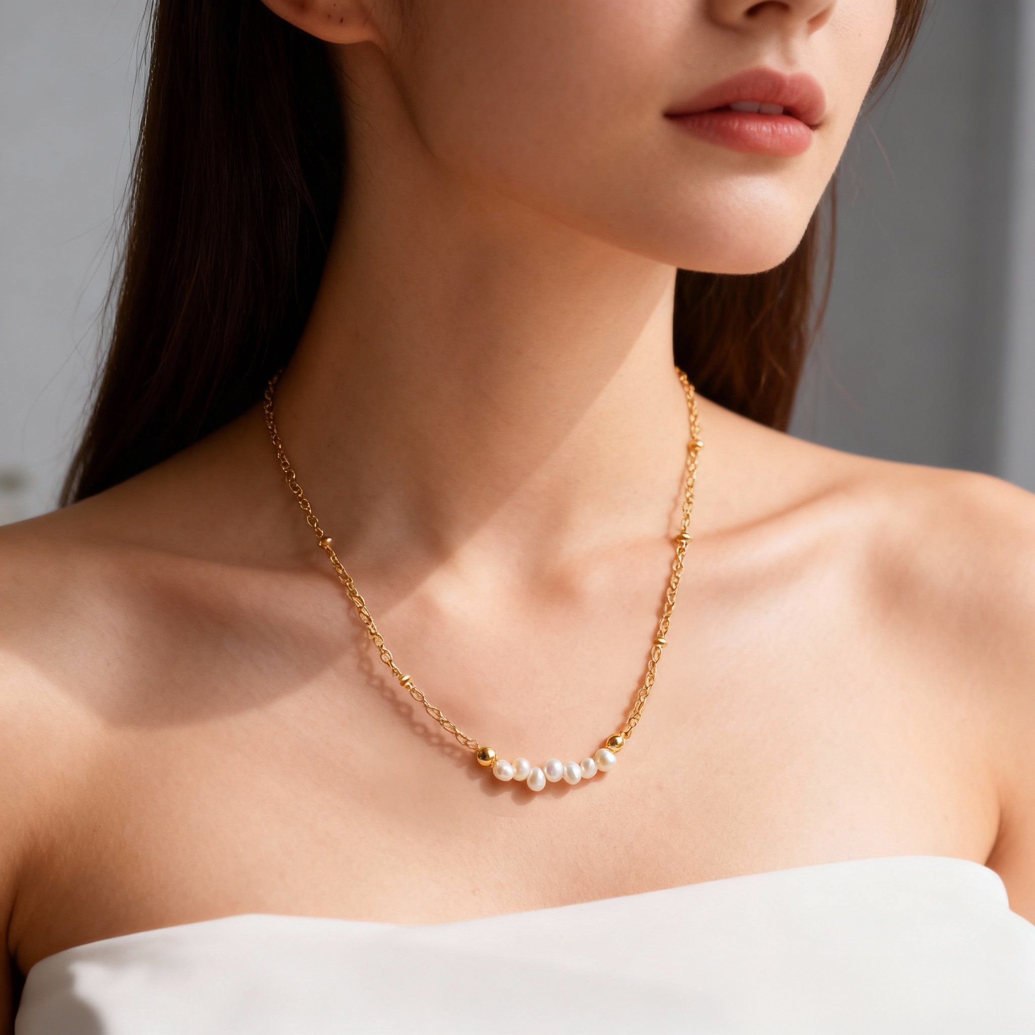 Elegant Pearl Gold Necklace