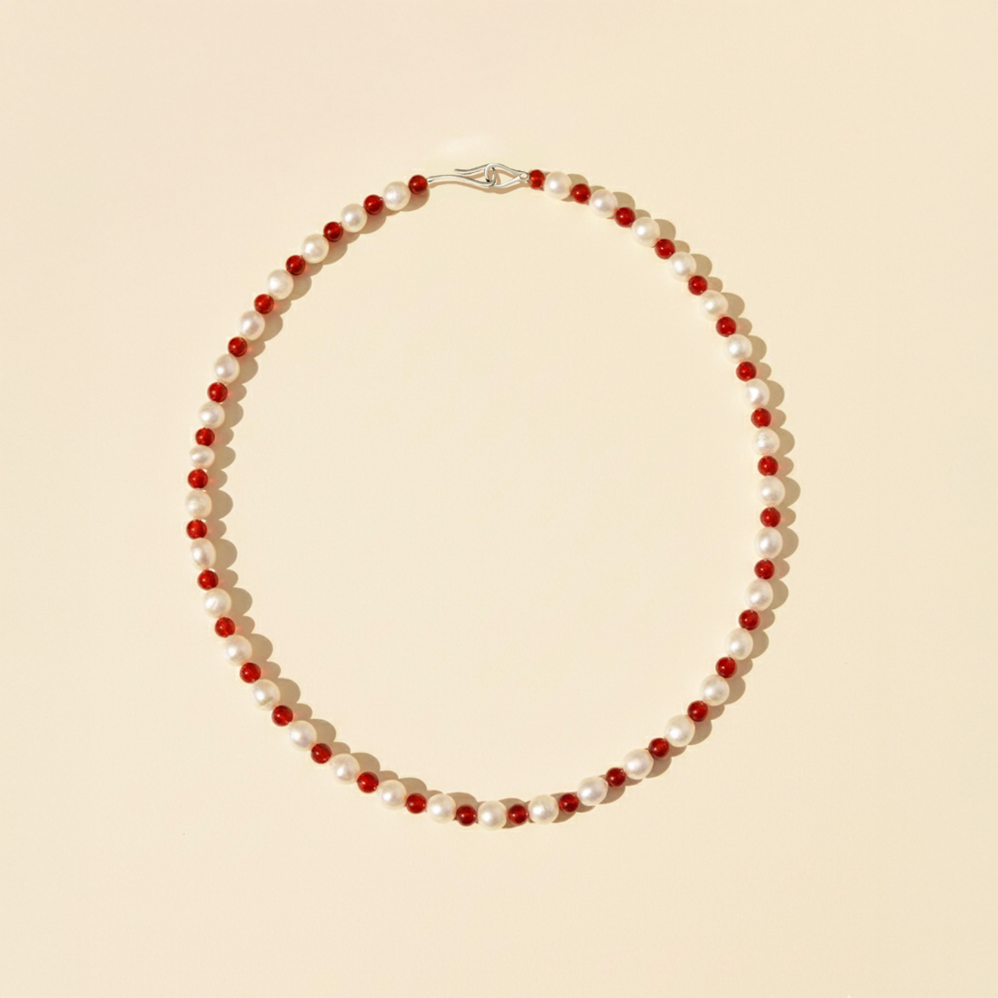Red beaded pearl Necklace