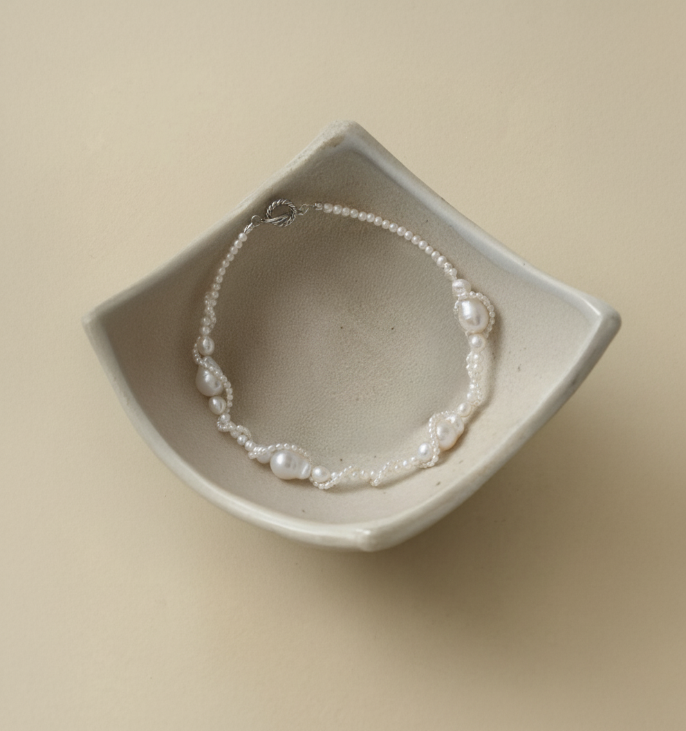 Baroque Pearl Twist Choker