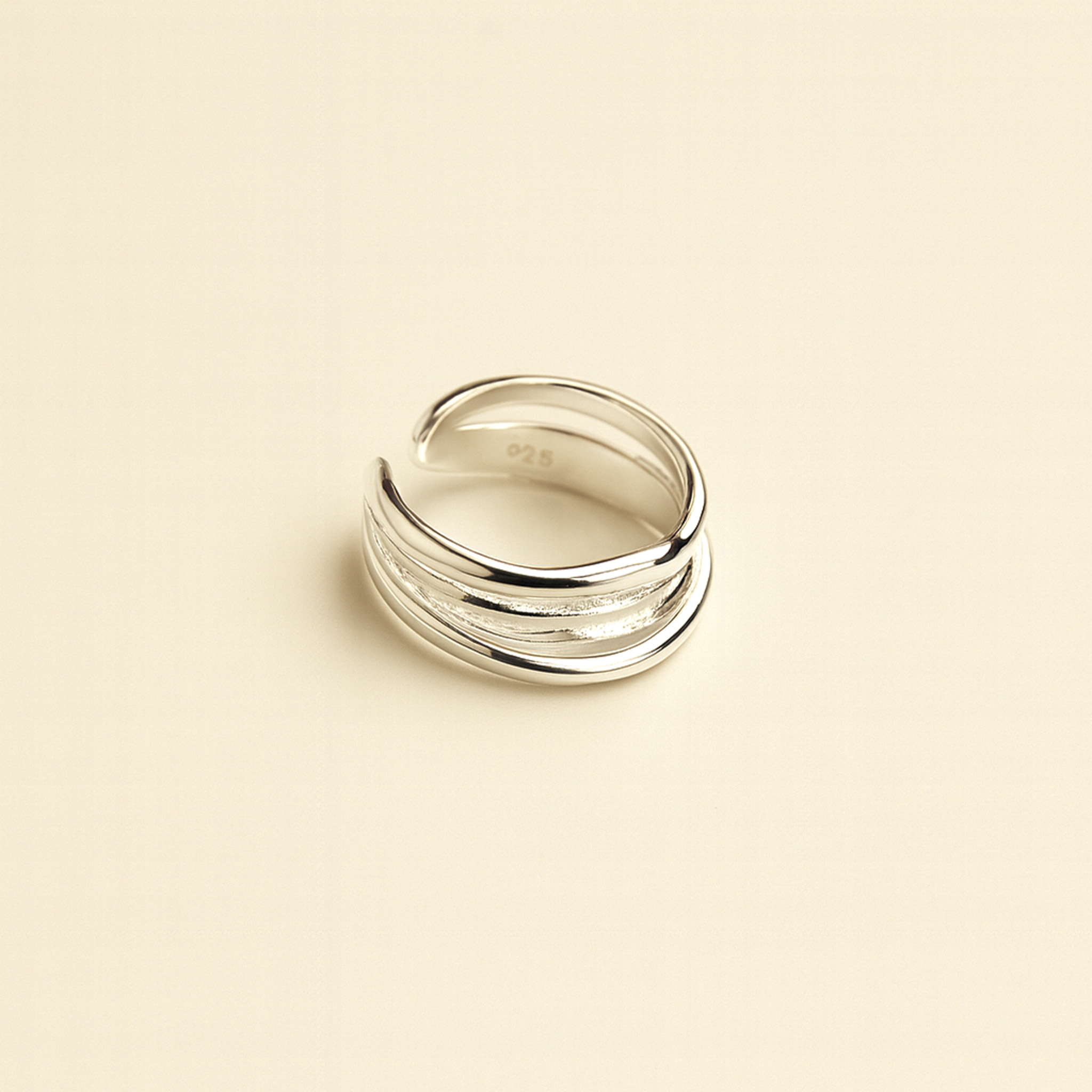 Silver Wave Ring