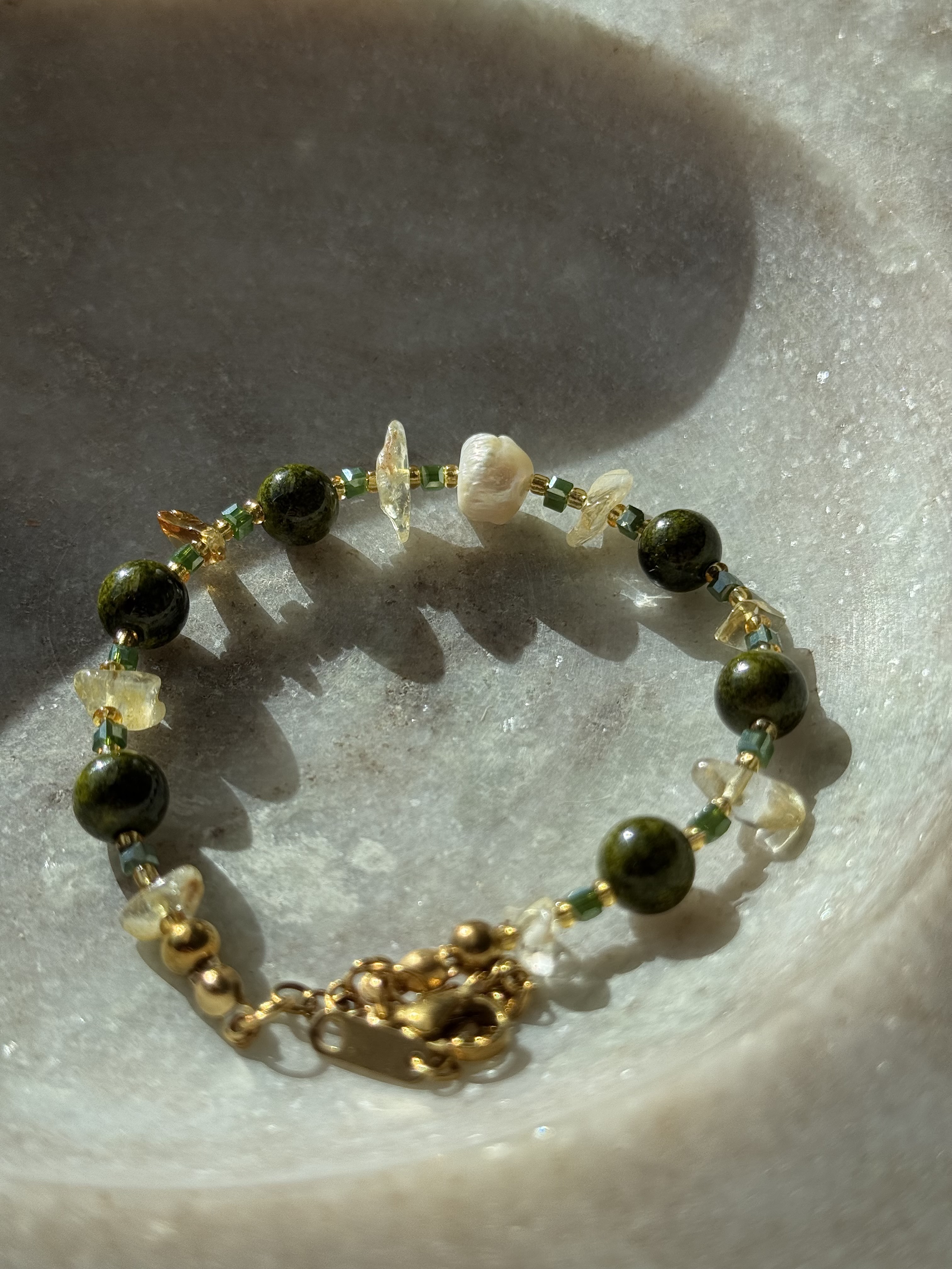 Golden Moss Bracelet 
