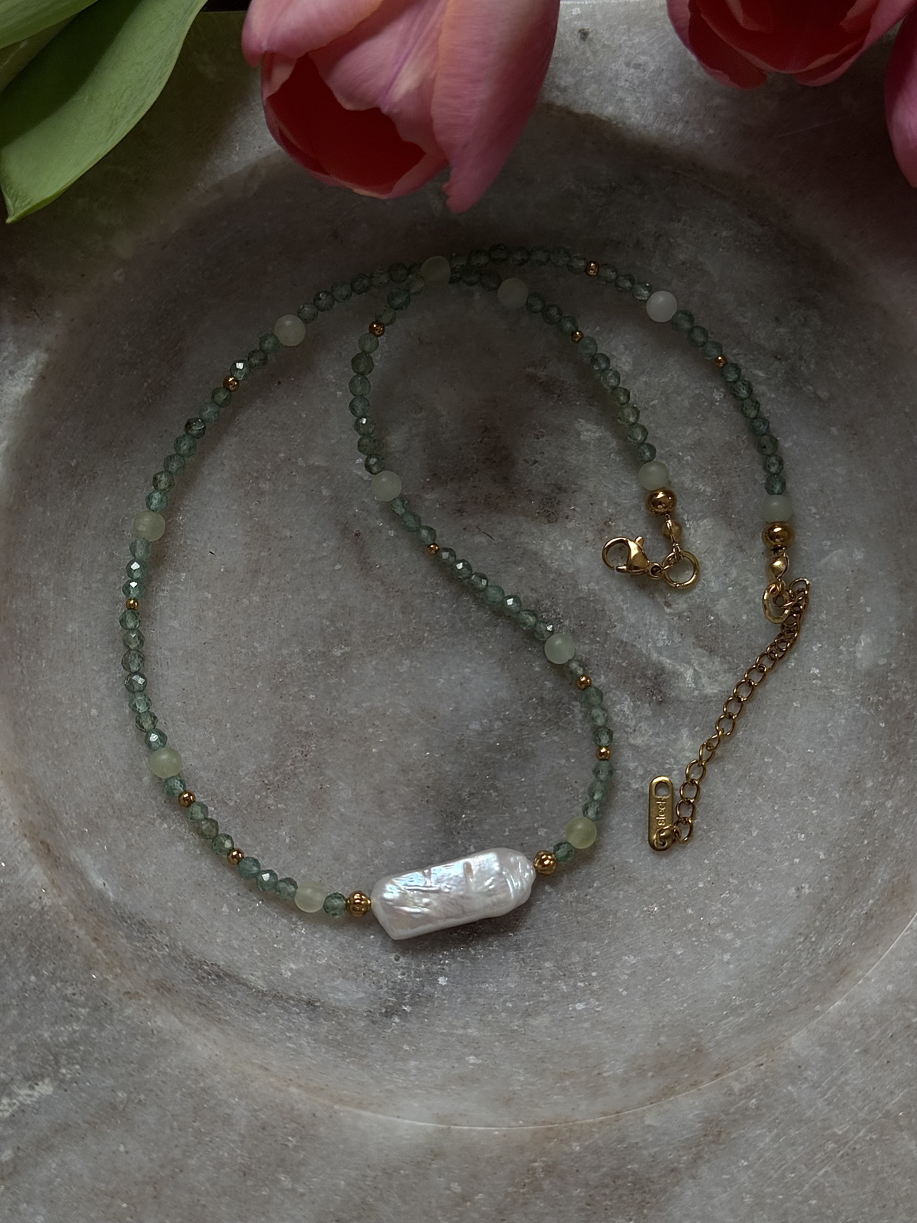 Sea Foam Pearl Choker