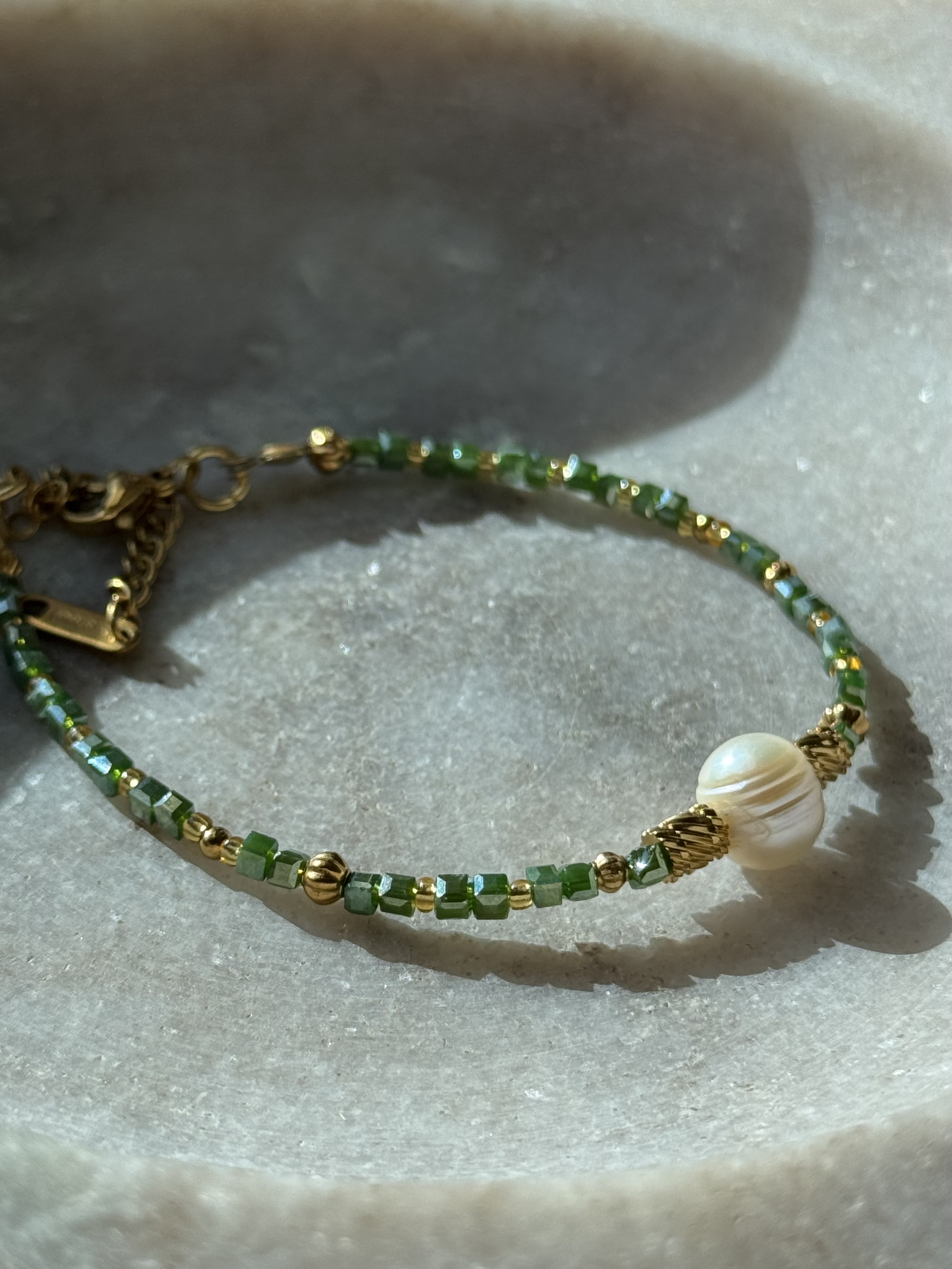 Verdure Pearl Bracelet 