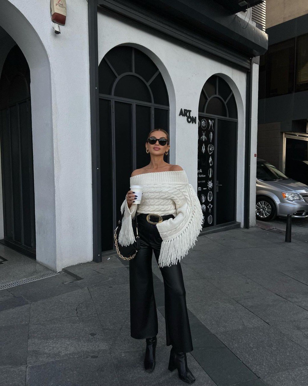 Pull en mailles torsadées écru