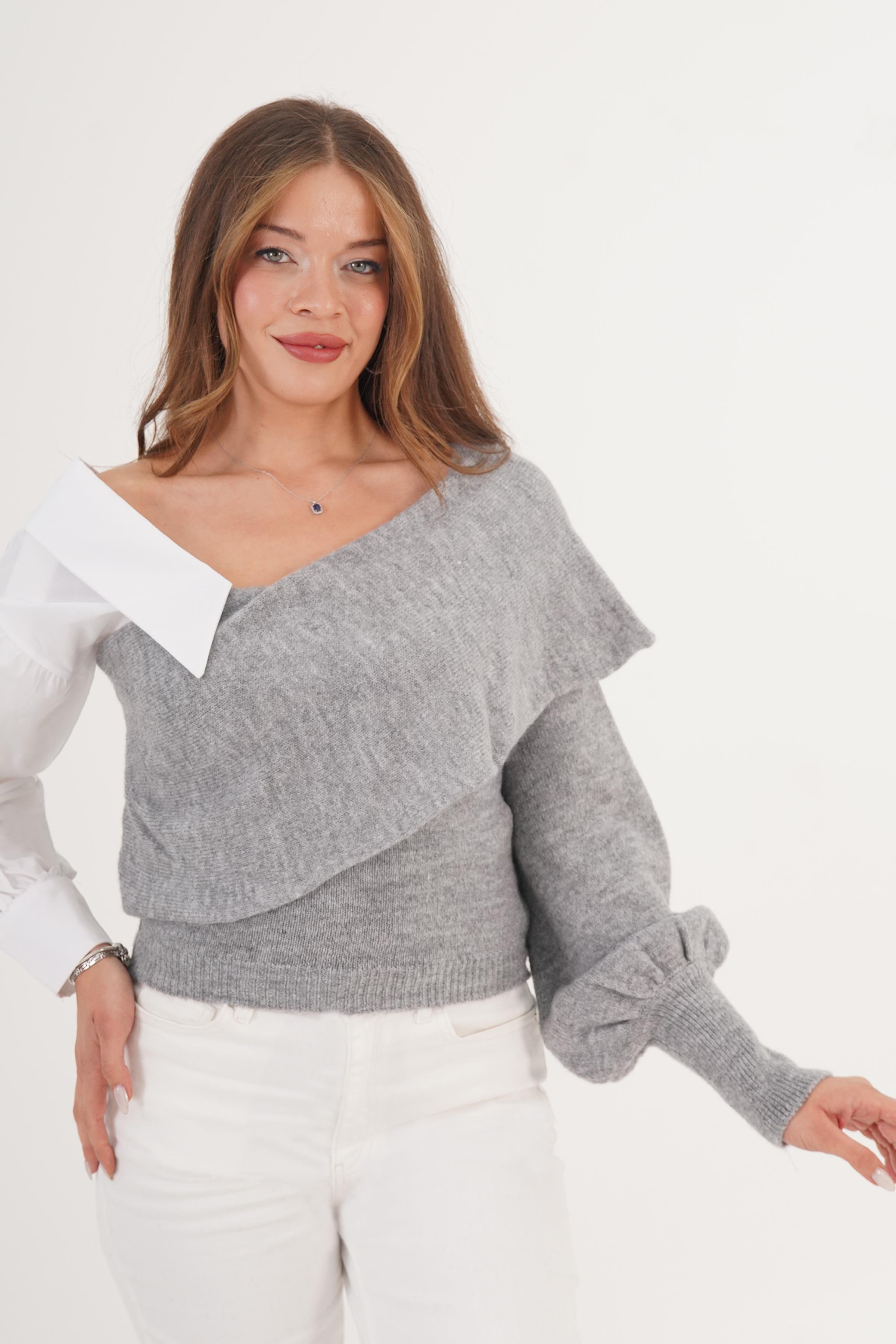 Pull asymétrique gris et blanc