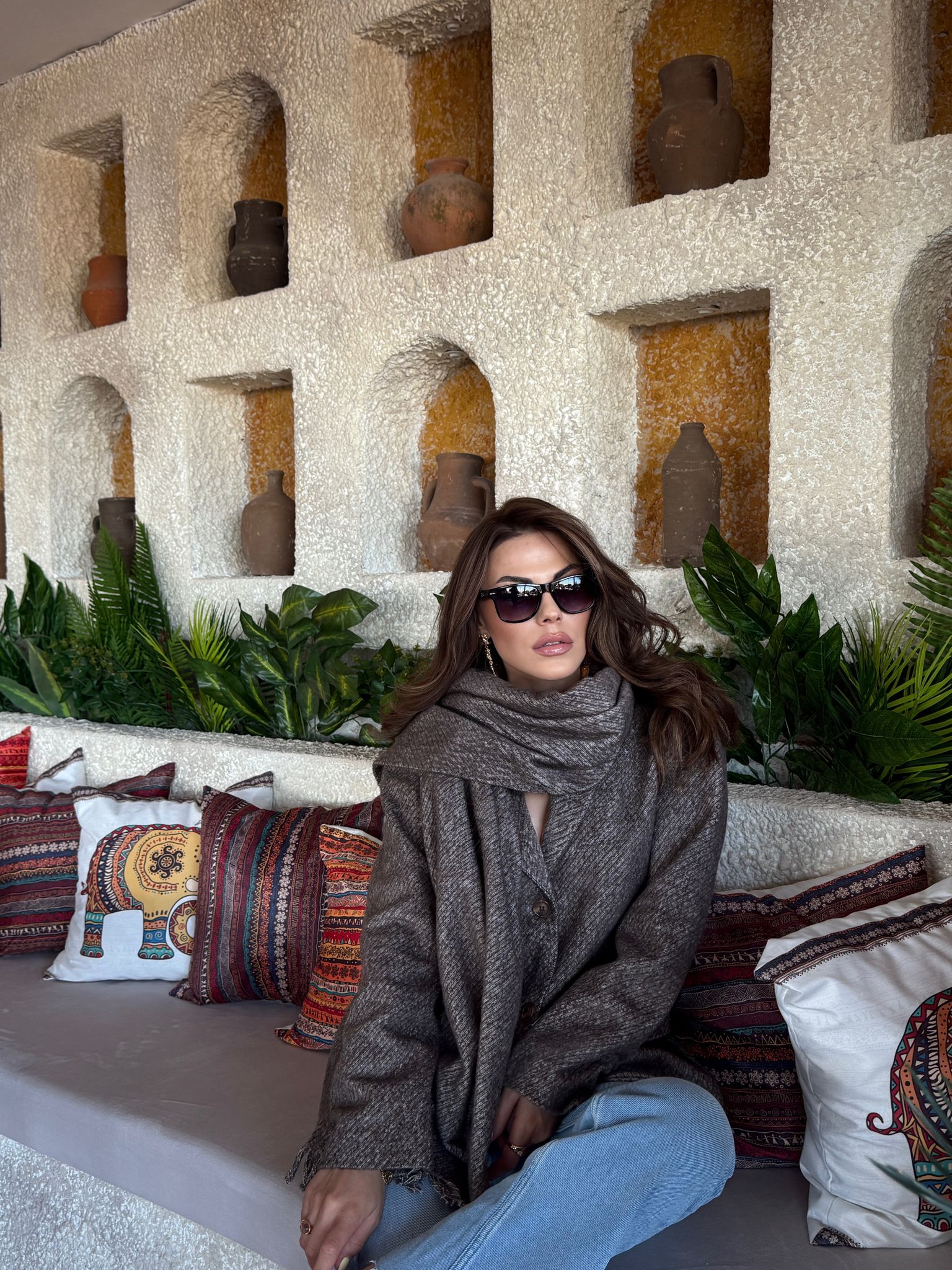 Veste en laine marron avec écharpe