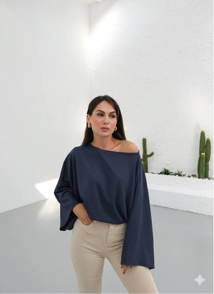 Haut ample bleu marine