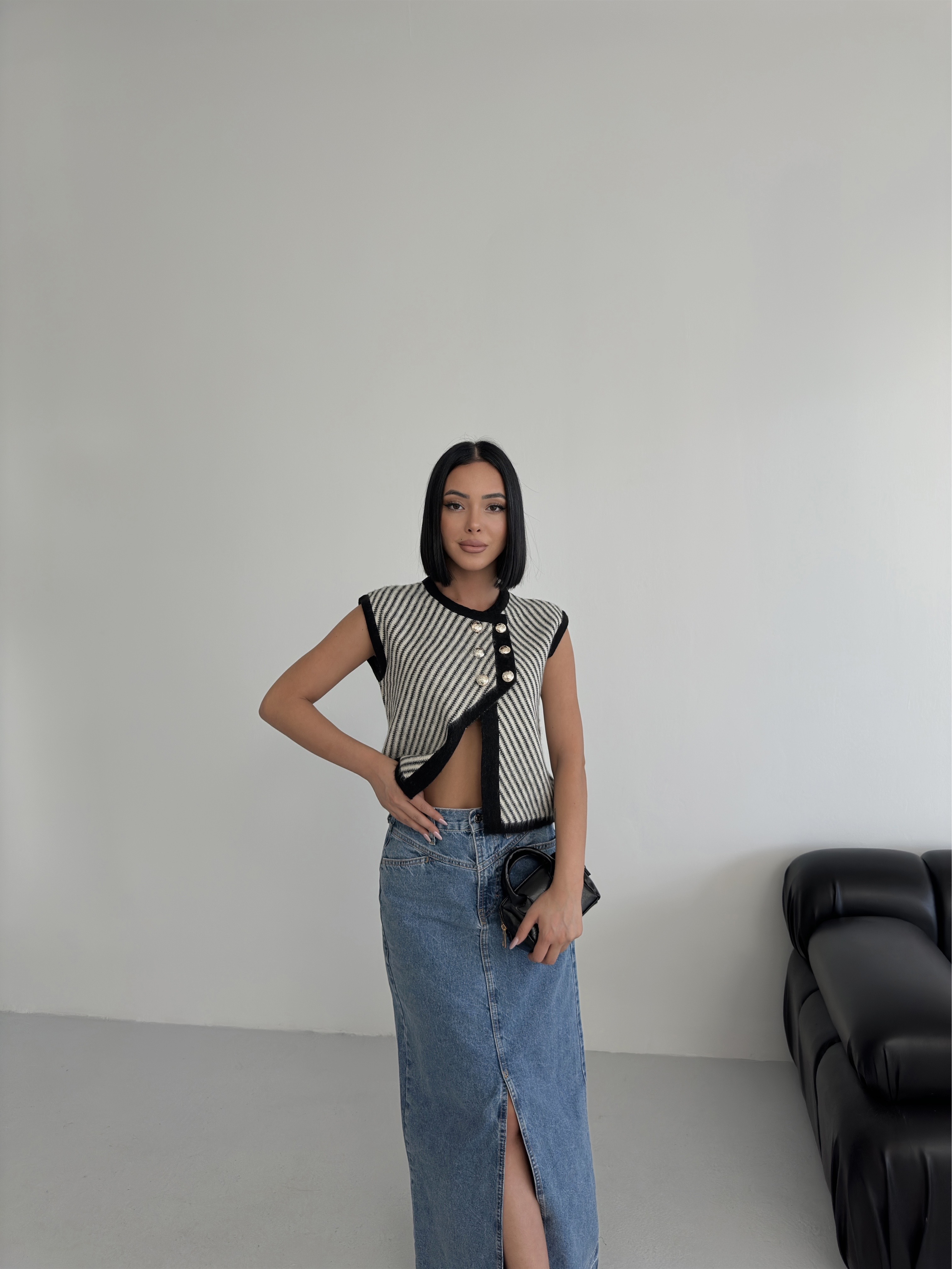 Gilet rayé noir et blanc