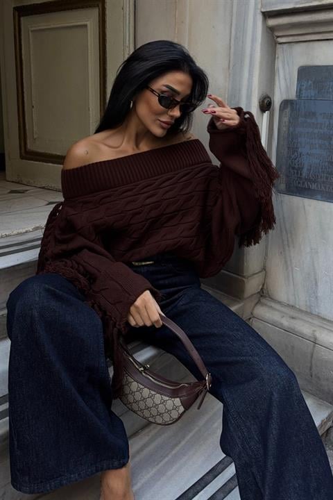 Pull en maille torsadée marron