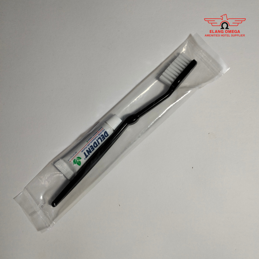 [100 pcs] Dental Kit Sikat Hitam Pasta Delident 6gr