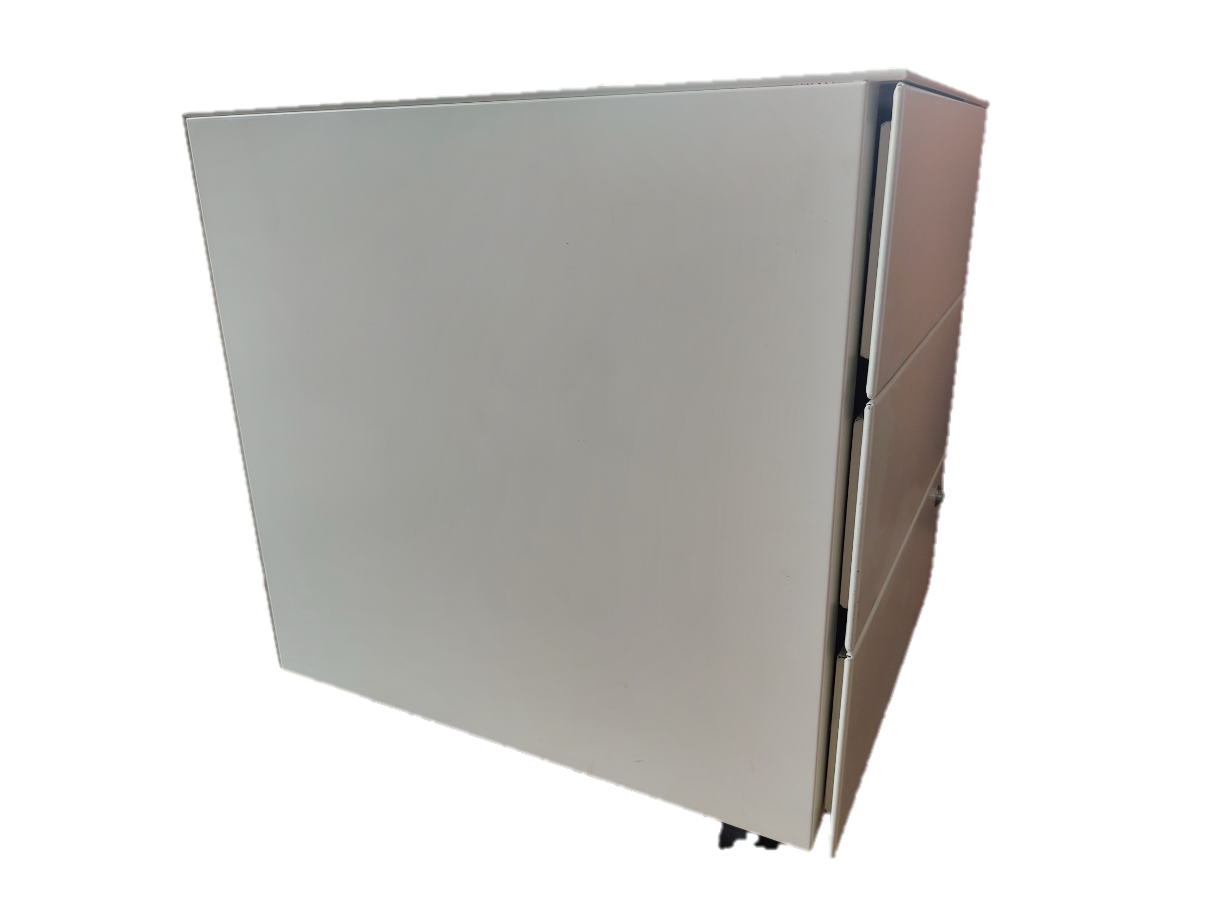 White Metal Pedestal 