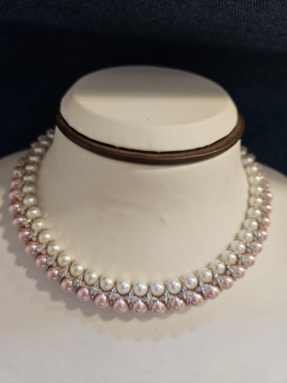 Elegant Pearl and Pink Bead Necklace