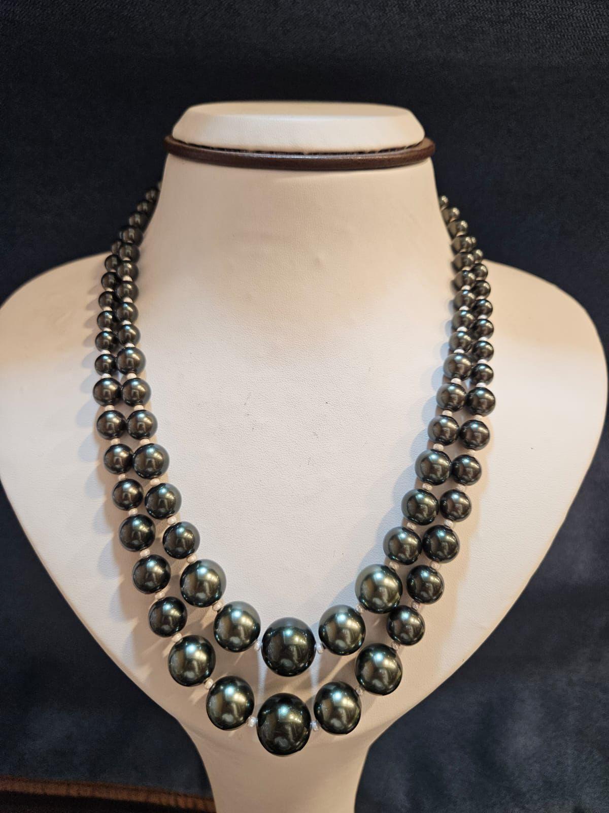 Double strand black pearl necklace