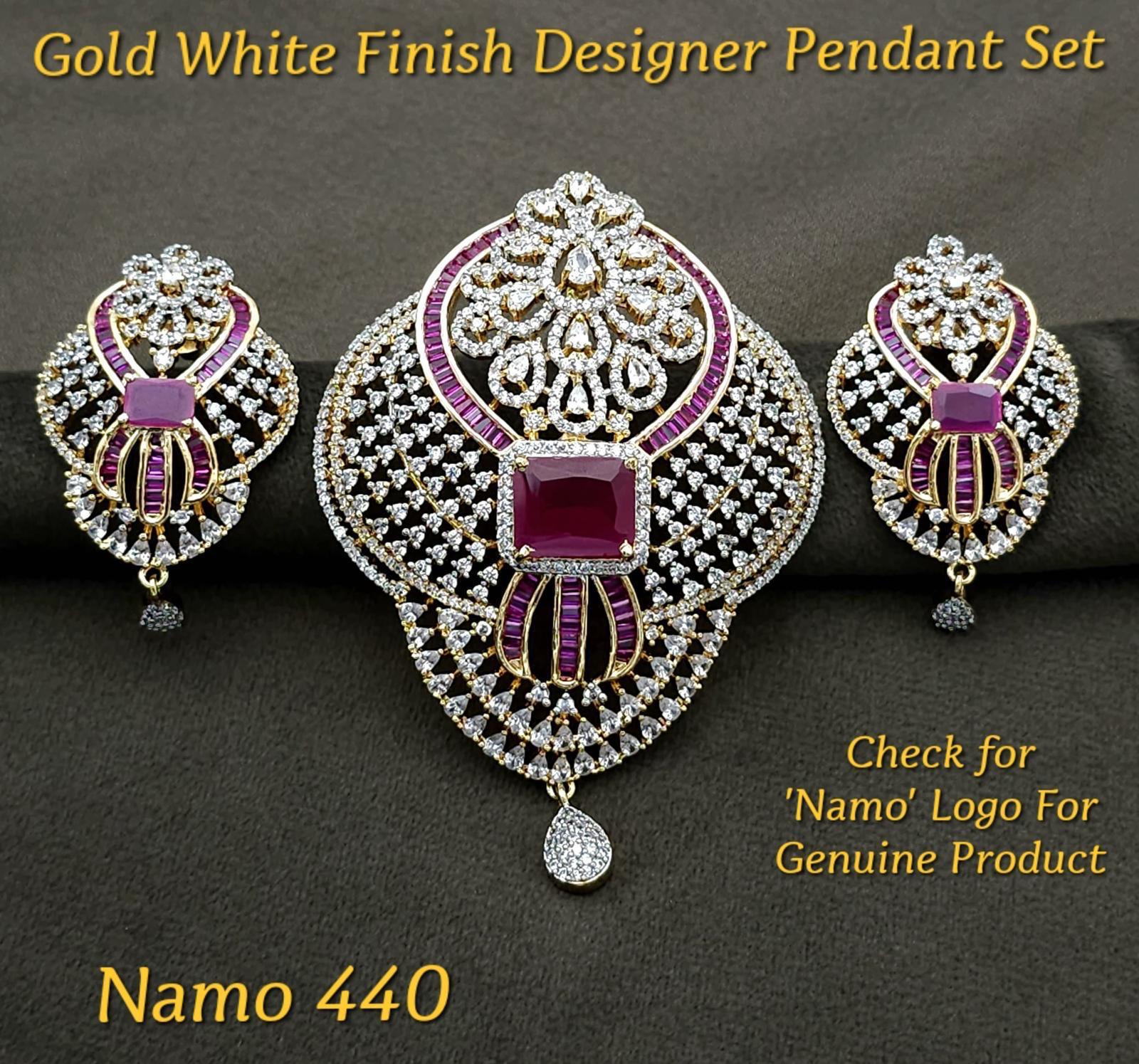 Pendant set Namo440