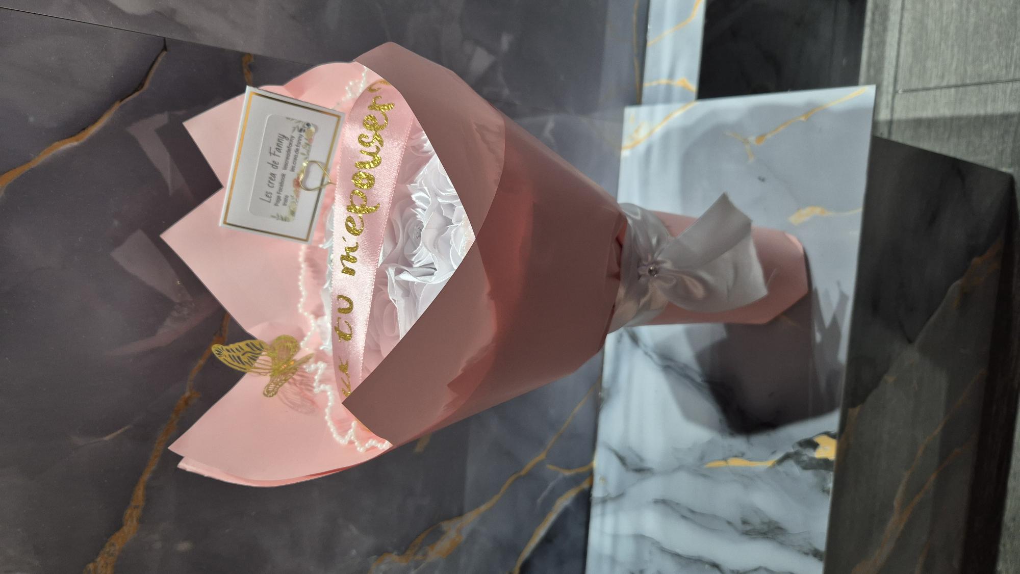 Bouquet mariage satin fait main 10 rose blanche