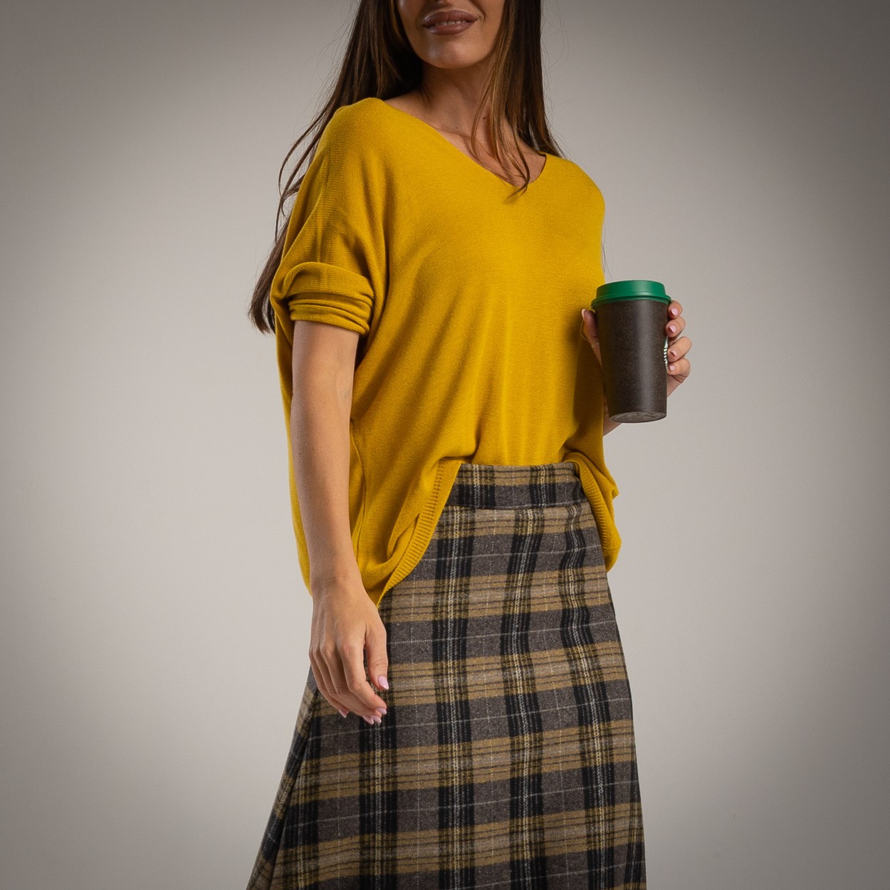 Blusa amarela feminina