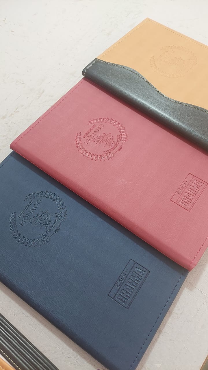 Cadernos de capa dura