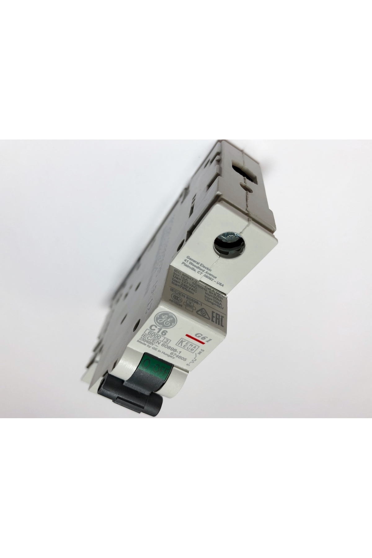 General Electric W OTOMAT 1x16A C TİPİ