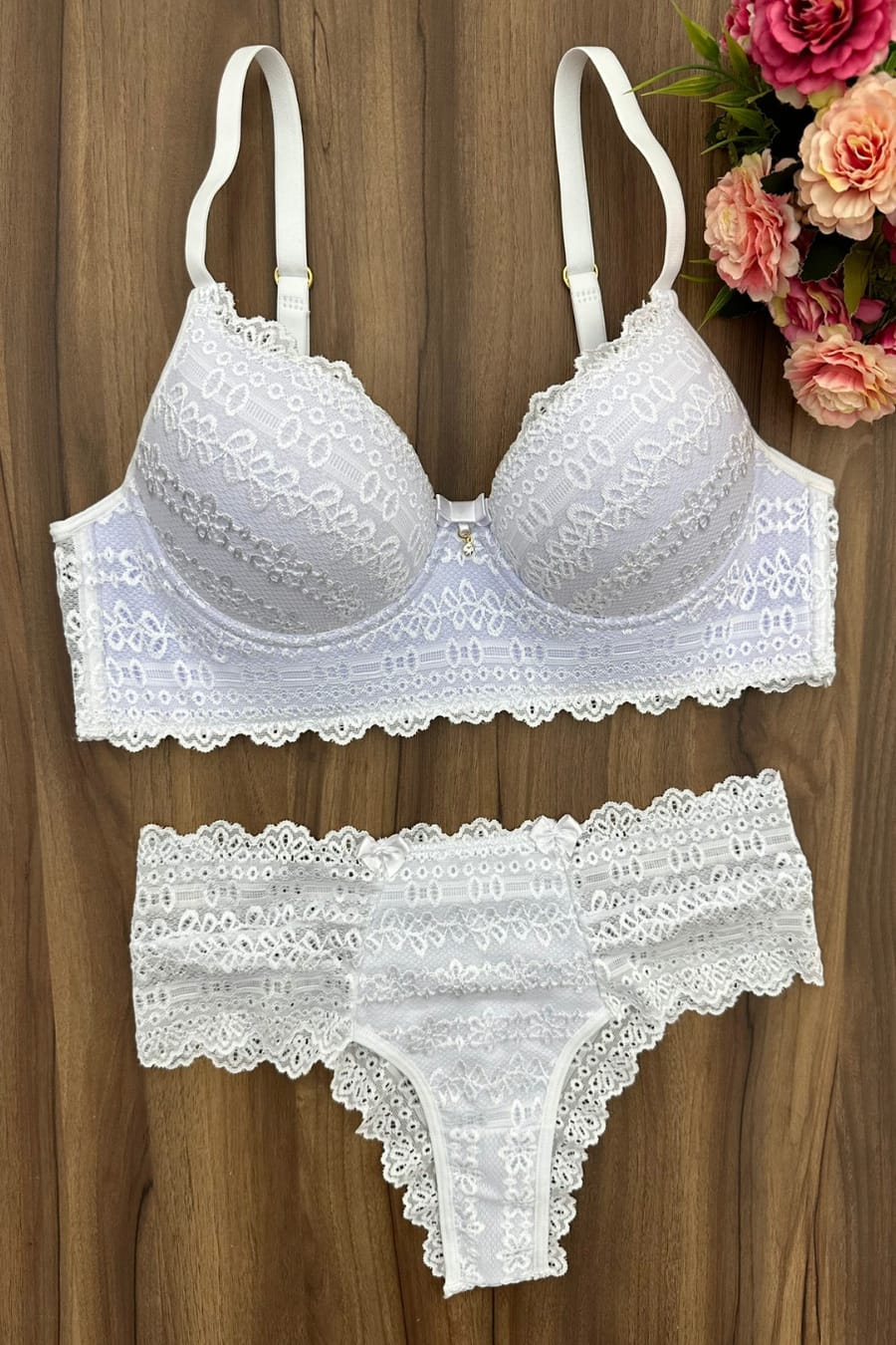 Conjunto de lingerie amarelo