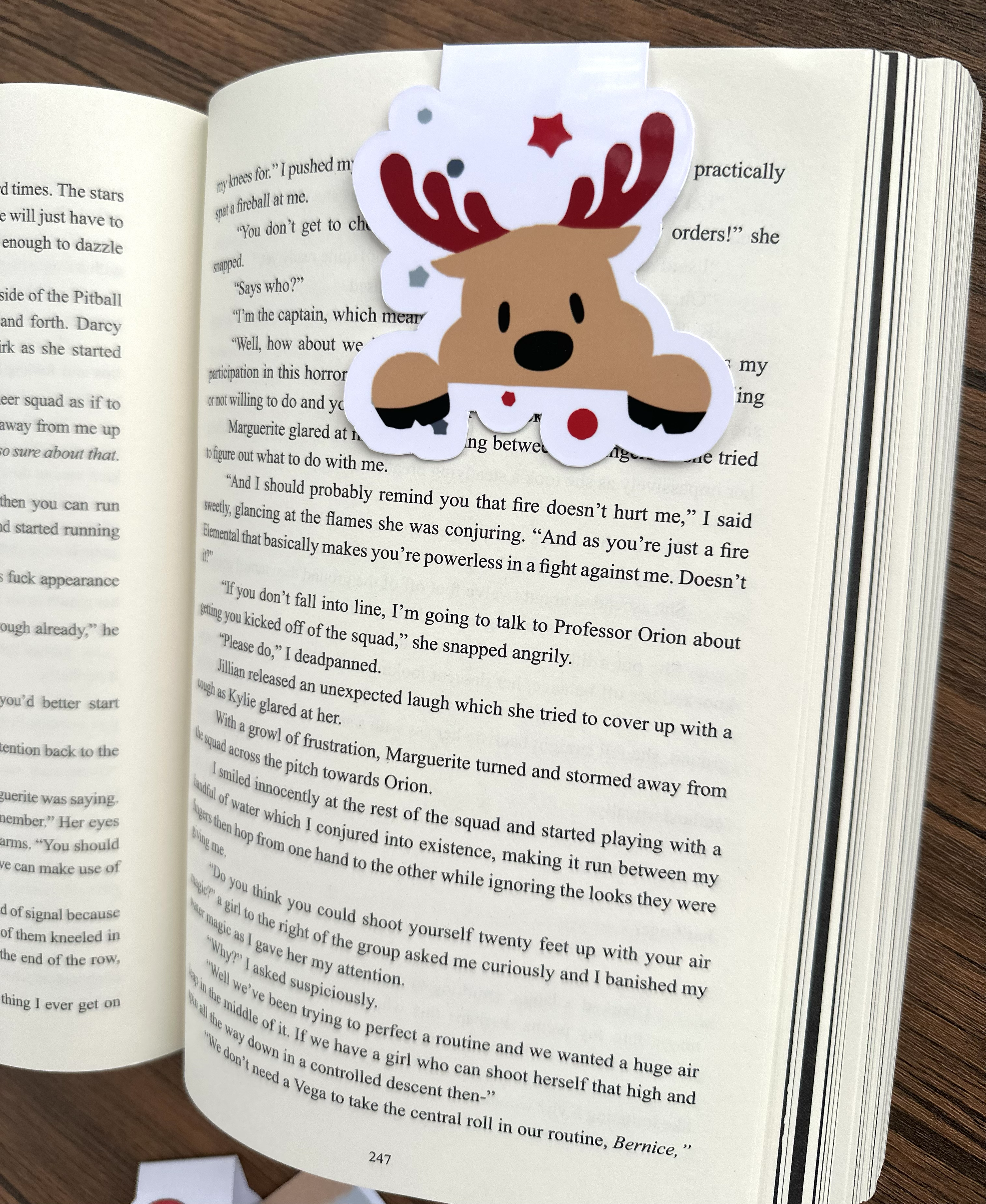 Cute Reindeer Magnetic Bookmark | Christmas Bookmark for Book Lovers | Holiday Reading Gift | Stocking Stuffer| Sticker