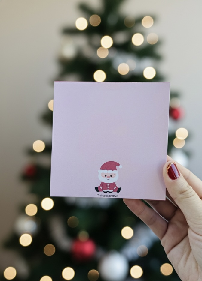 Christmas Memo Pad 4x4 Tear Off Notepad, Holiday Stationery, Festive Desk Pad, Small Christmas Gift