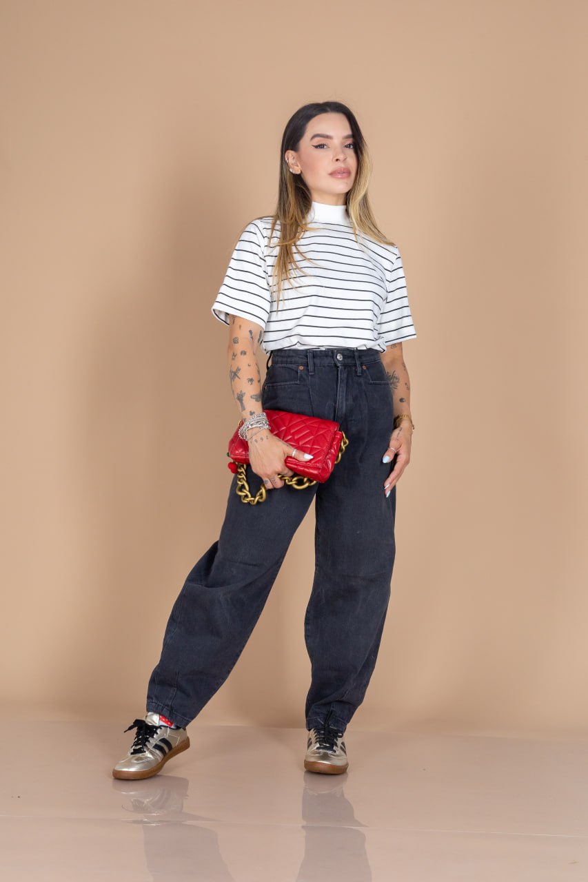 Tshirt Gola Alta Risca de Giz