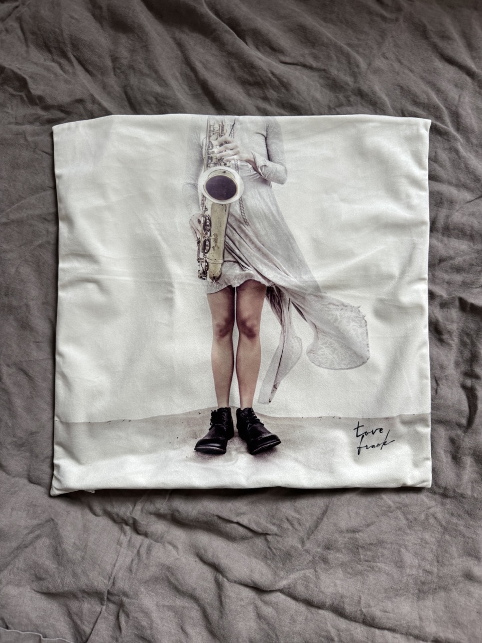 Kuddfodral visningsex Nyskick 50x50 Music