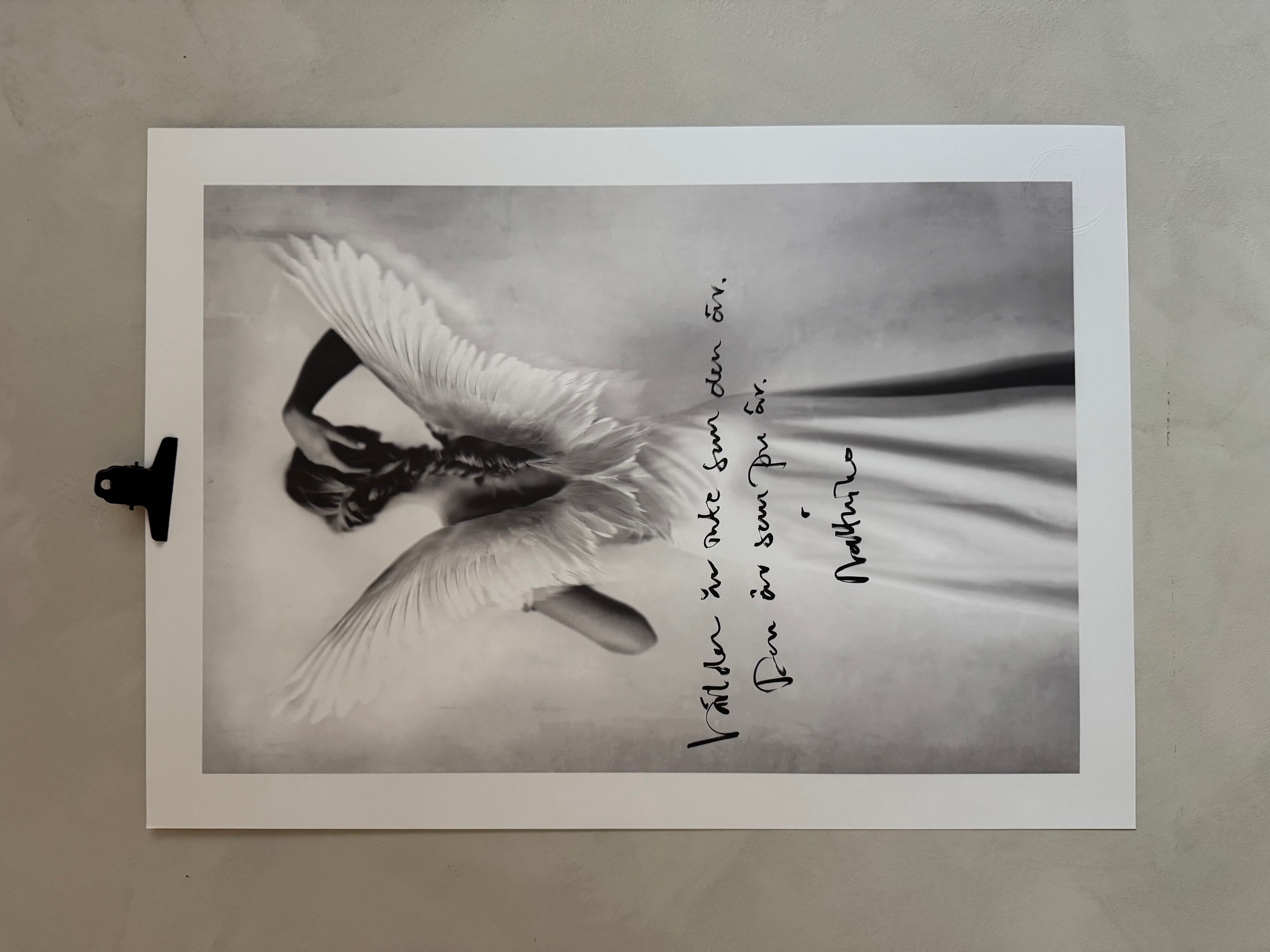 Världen är inte som den är, den är som Du är - med handskrift på. 