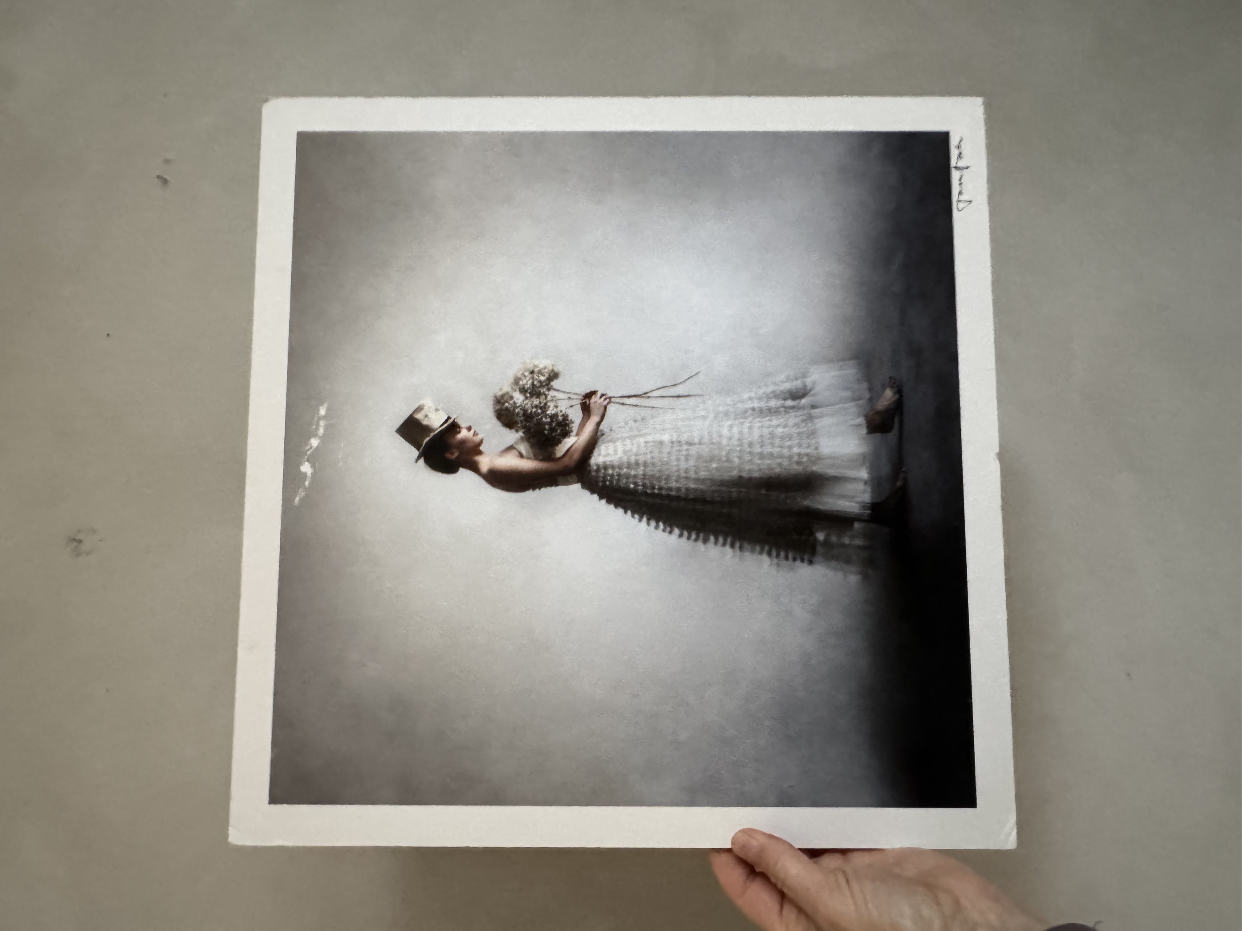 Fineart print på capa.40x40cm Bara att hänga på väggen. Lite skador - Dag och Natt