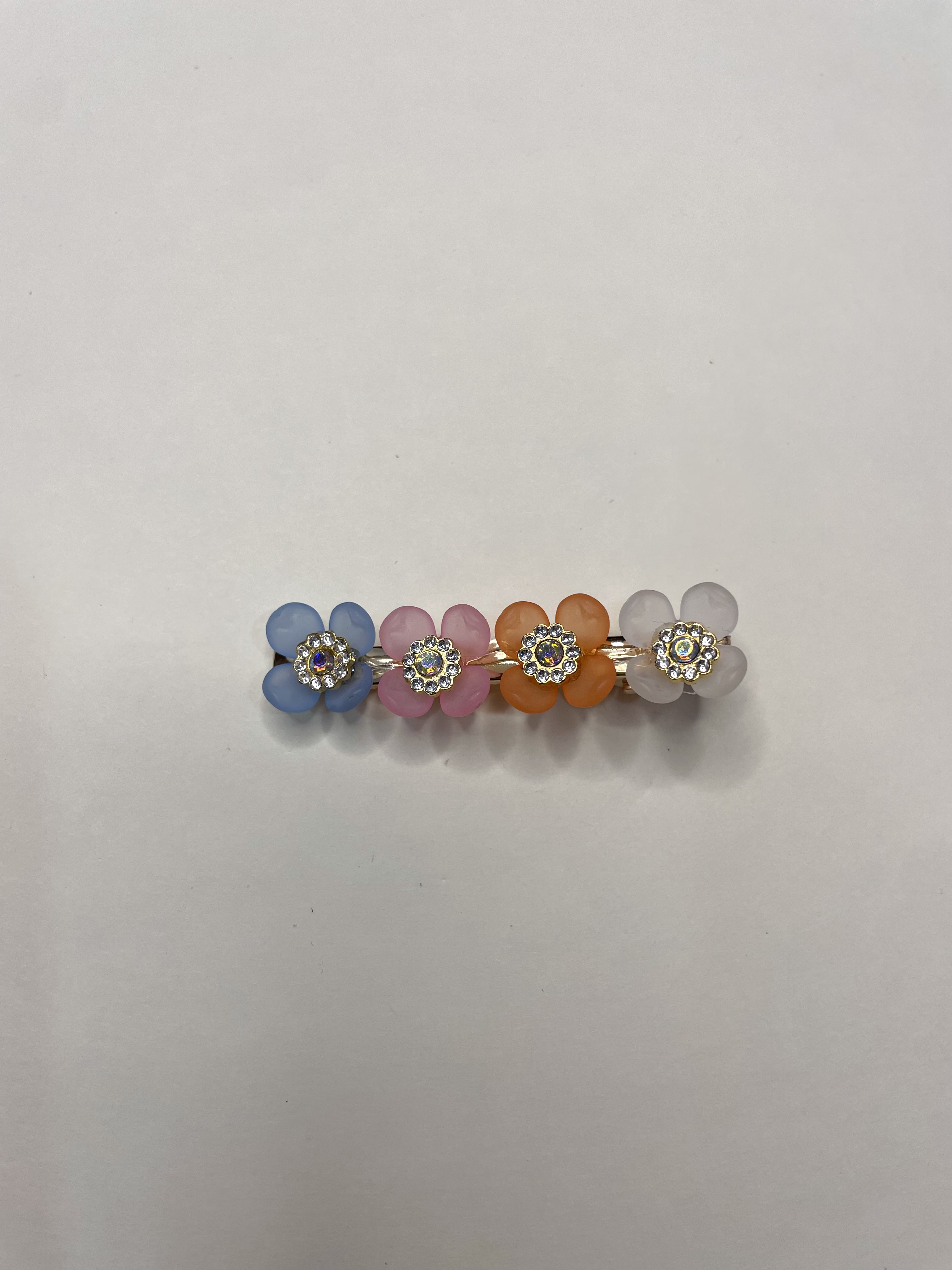 PASTEL KOREAN PINS 