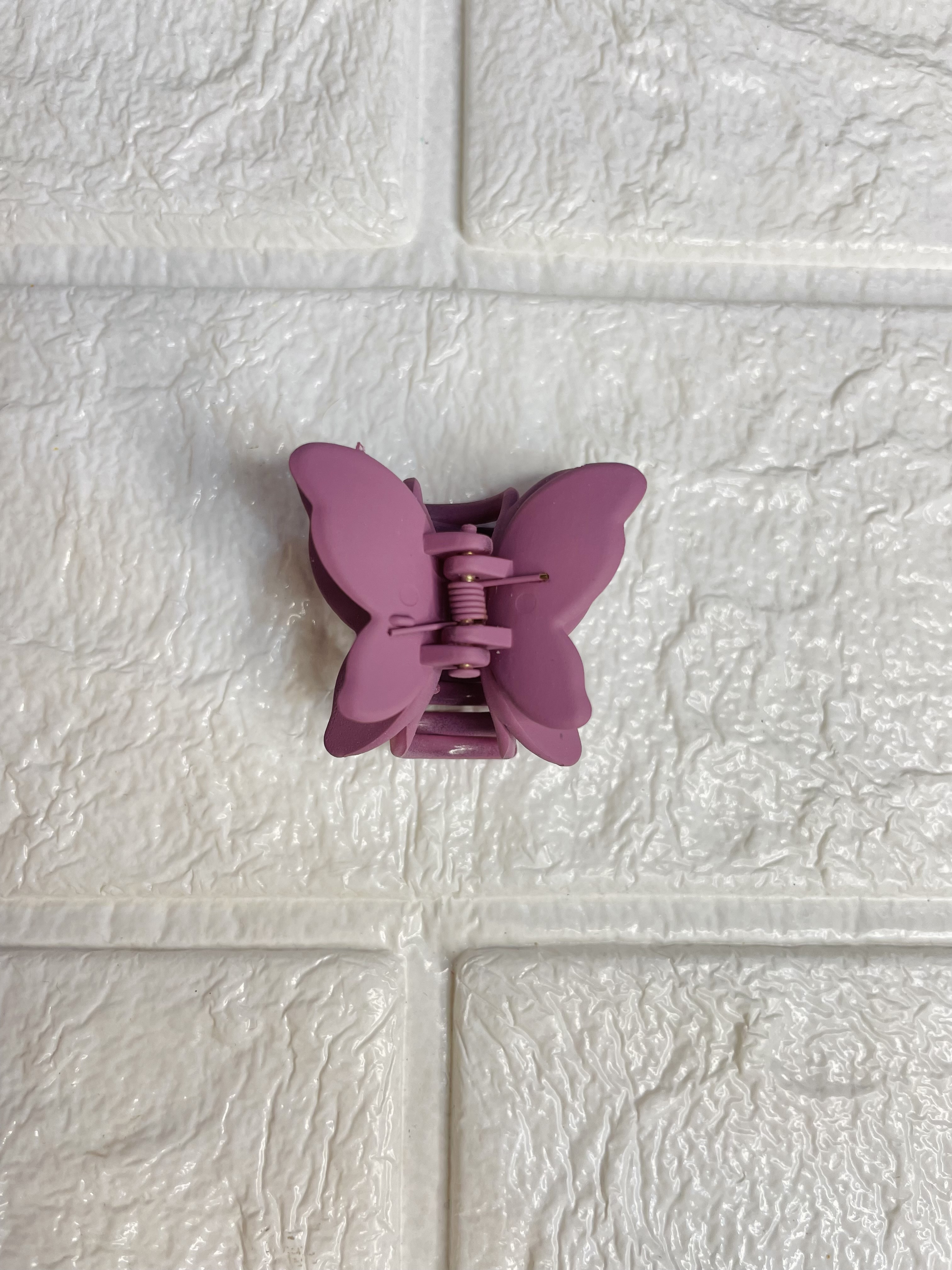 DREAMY BUTTERFILES - MATTE PASTEL 