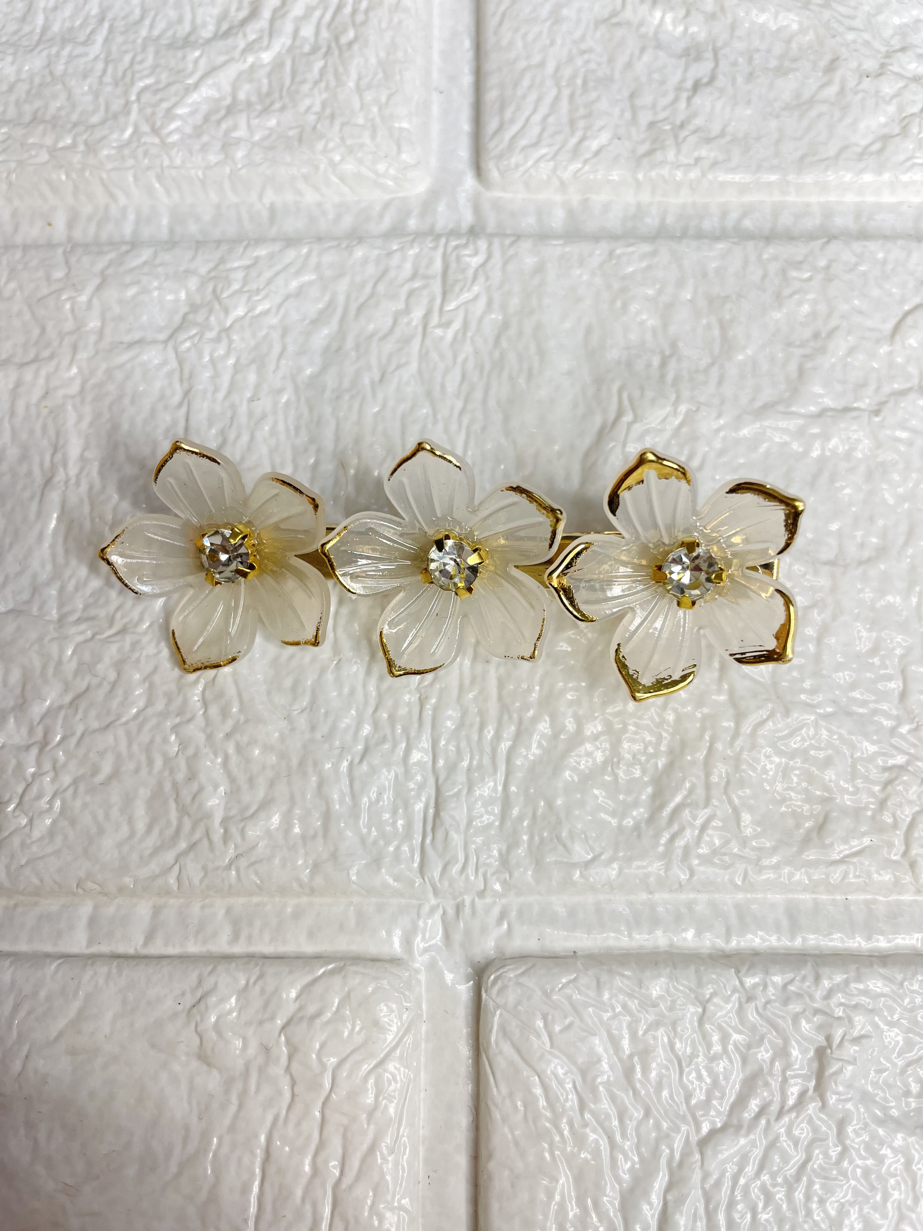 KOREAN SIDE CLIPS GLOSSY WHITE 