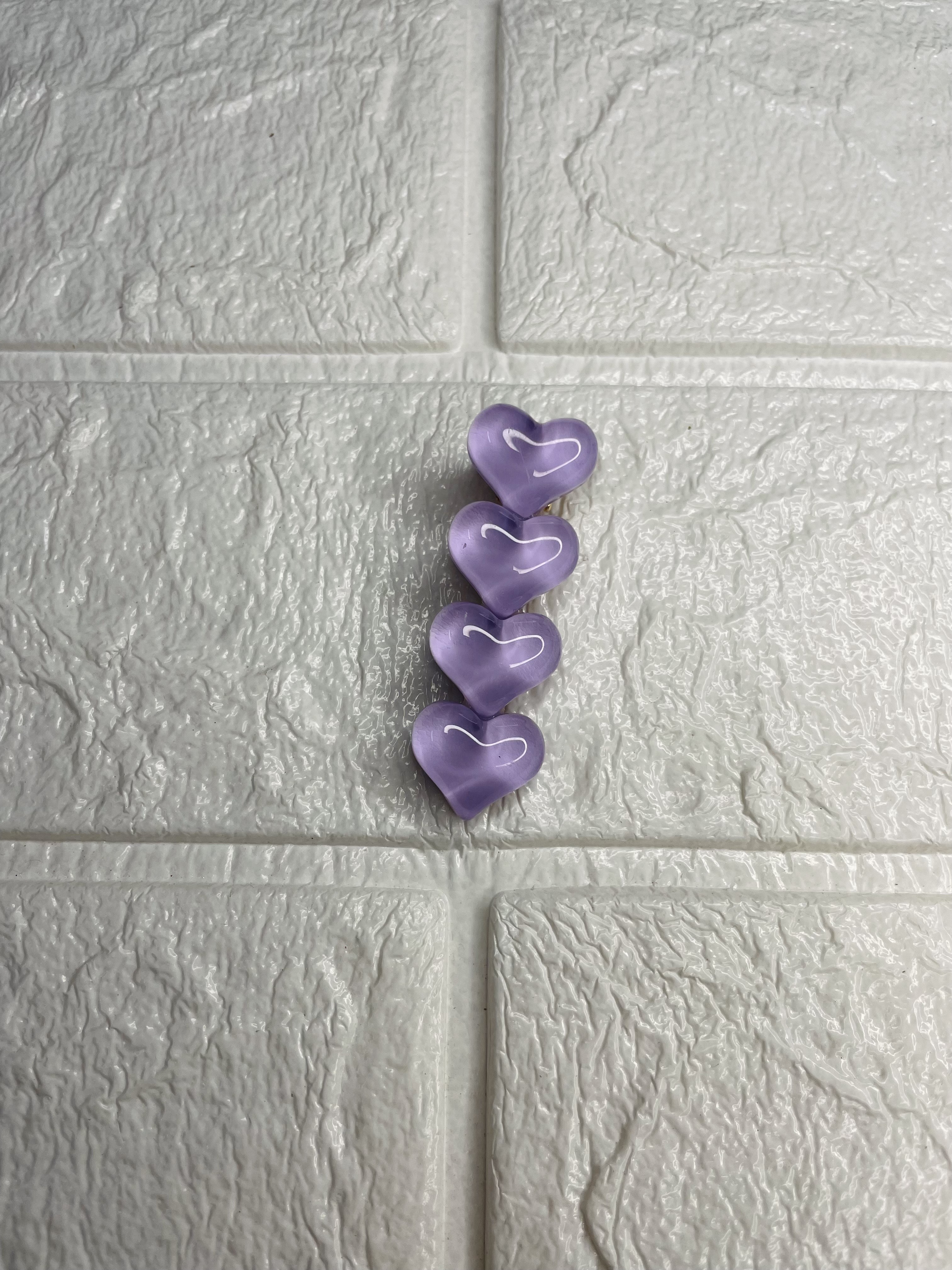 LITTLE HEARTS  KOREAN SIDE PINS 