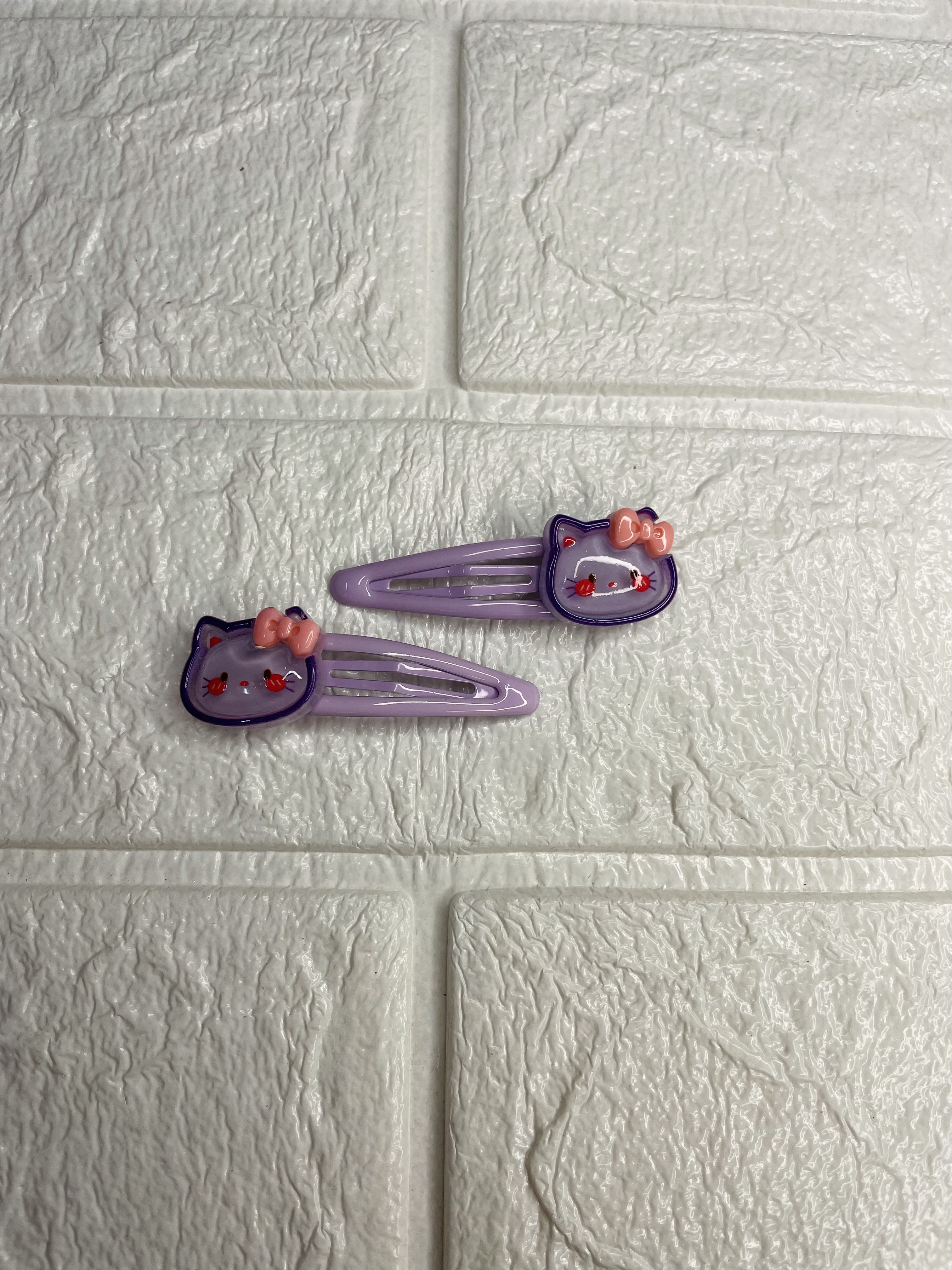 CARTOON KOREAN SNAP PAIR CLIPS - 