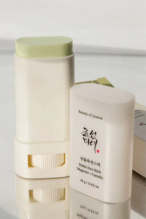 Beauty Of Joseon - Matte Sun Stick : Mugwort + Camelia SPF50 PA++++ 18g