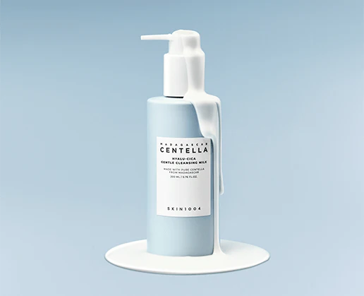 Skin1004 - Madagascar Centella Hyalu-Cica Gentle Cleansing Milk 200ml