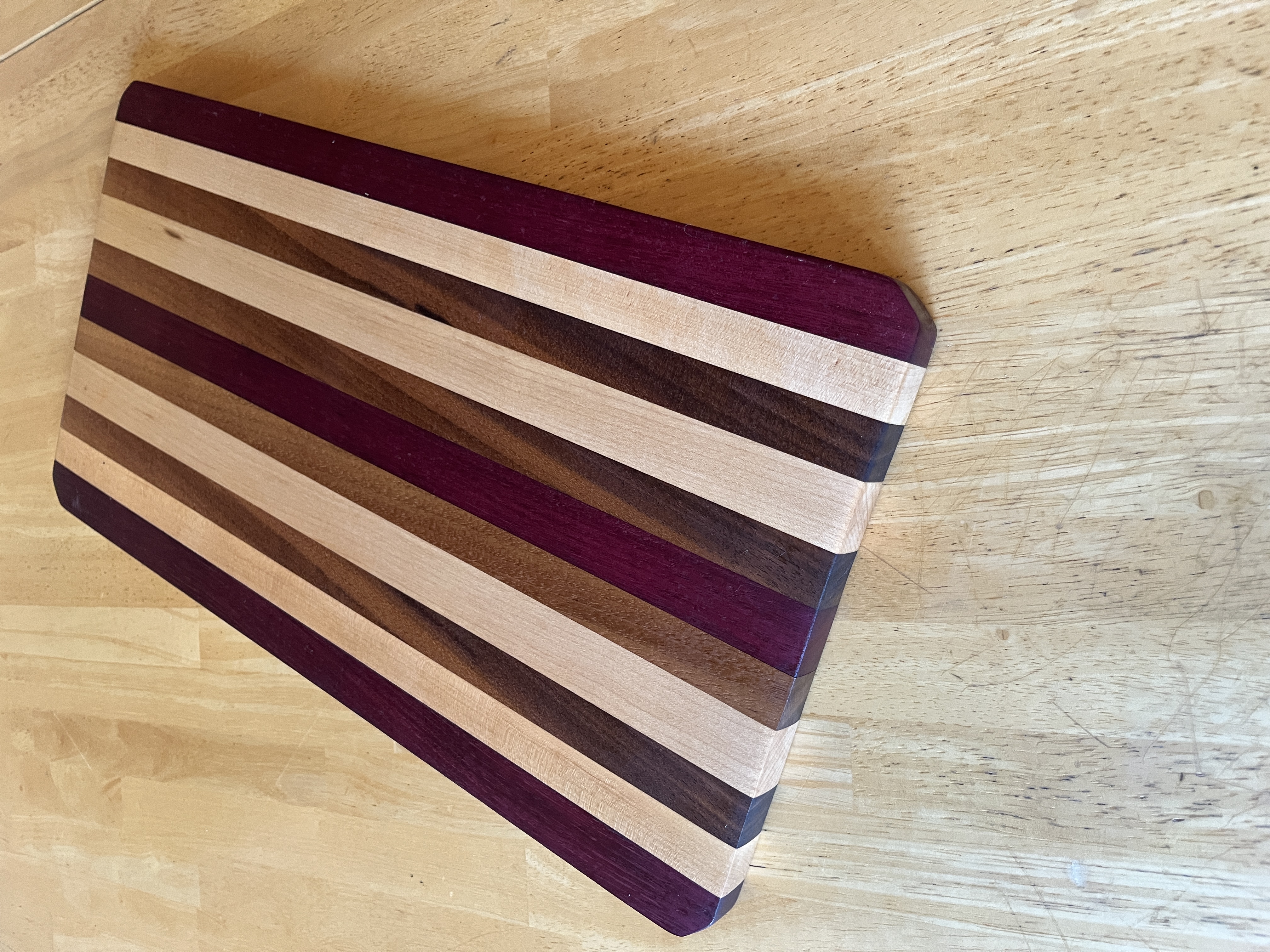 Cutting Board, 18" X 9.5"