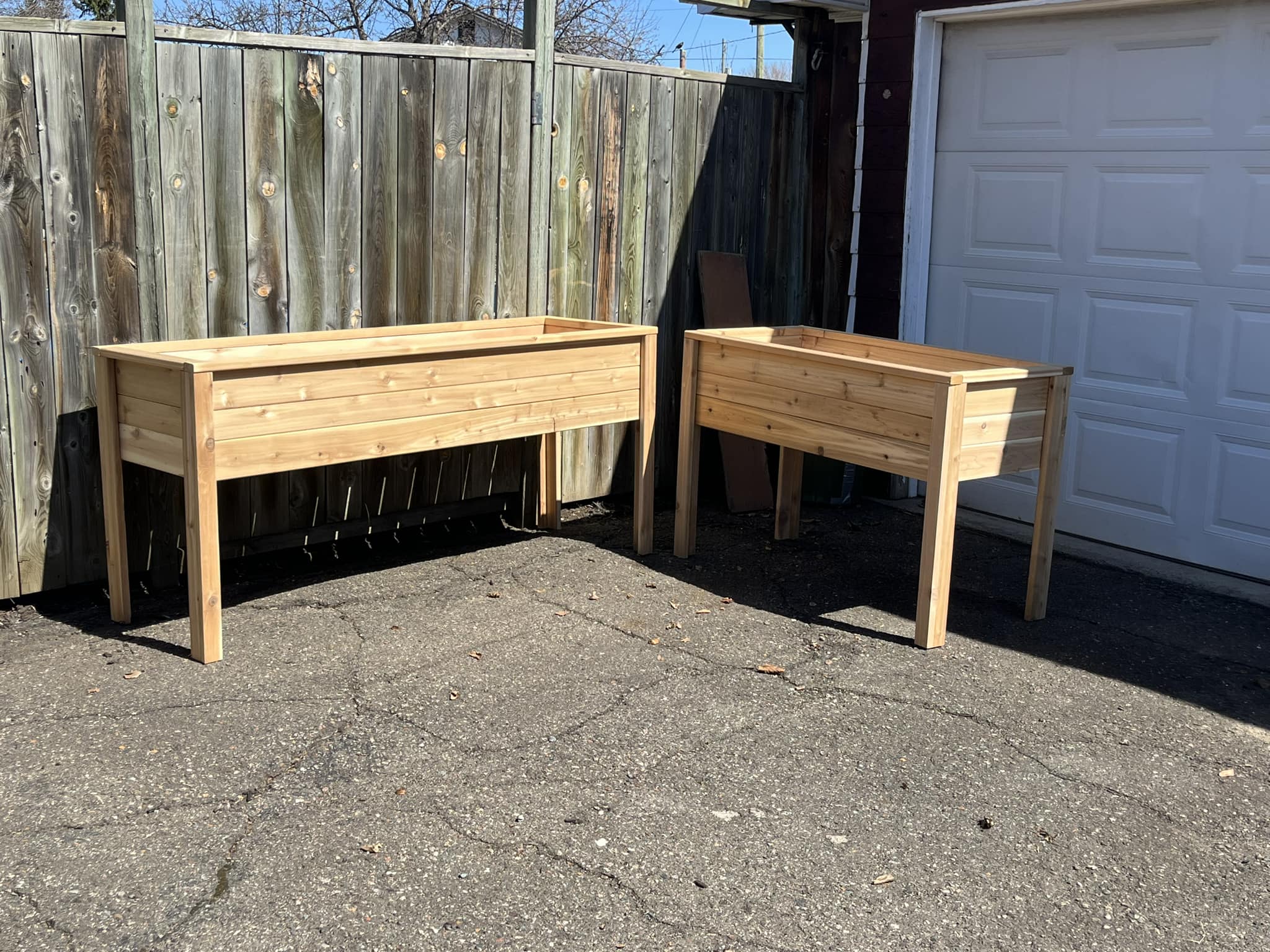 Western Red Cedar Planter Boxes (Raised on legs)